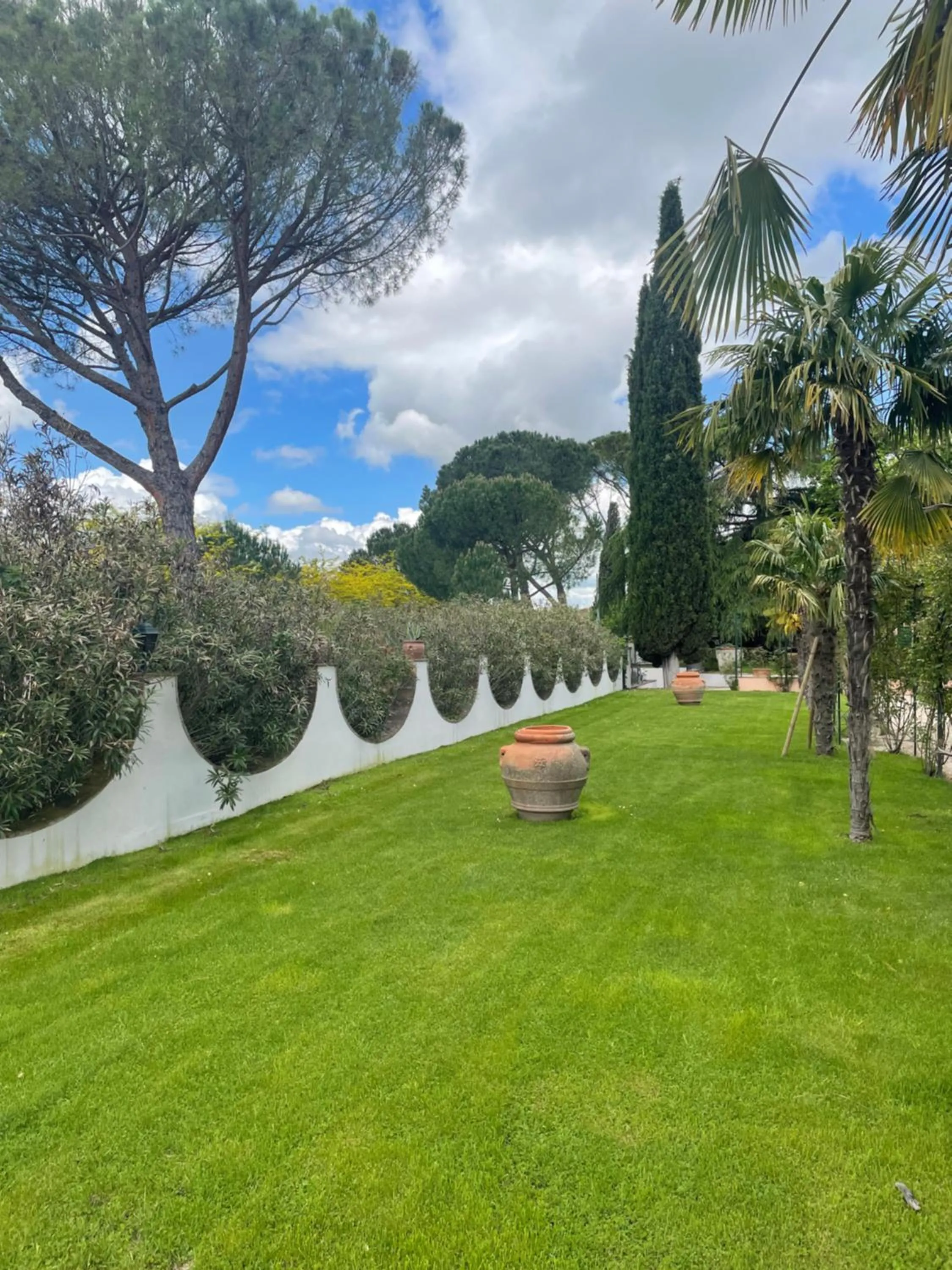 Garden view in Villa Santa Barbara