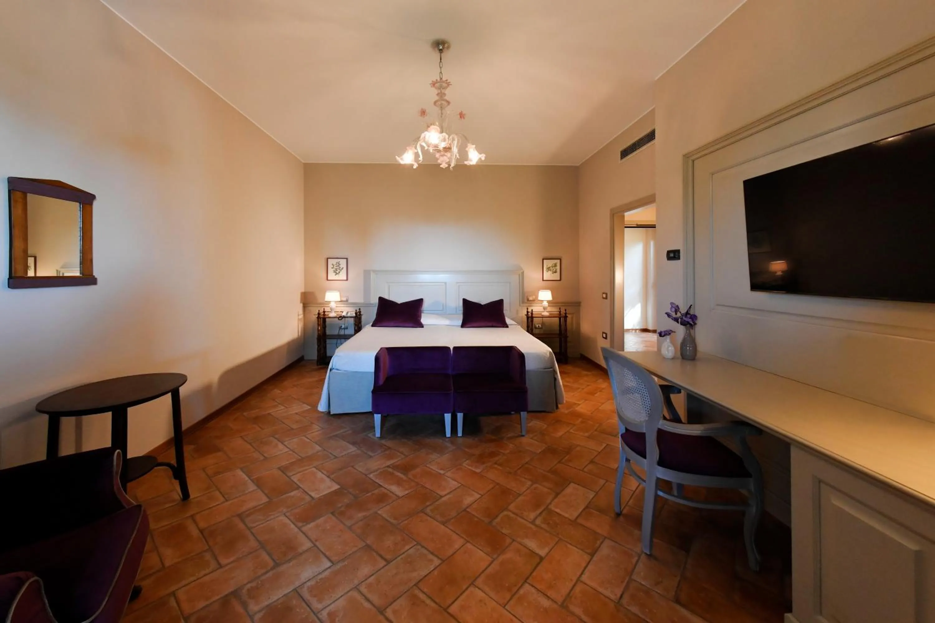 Bed in Villa Santa Barbara