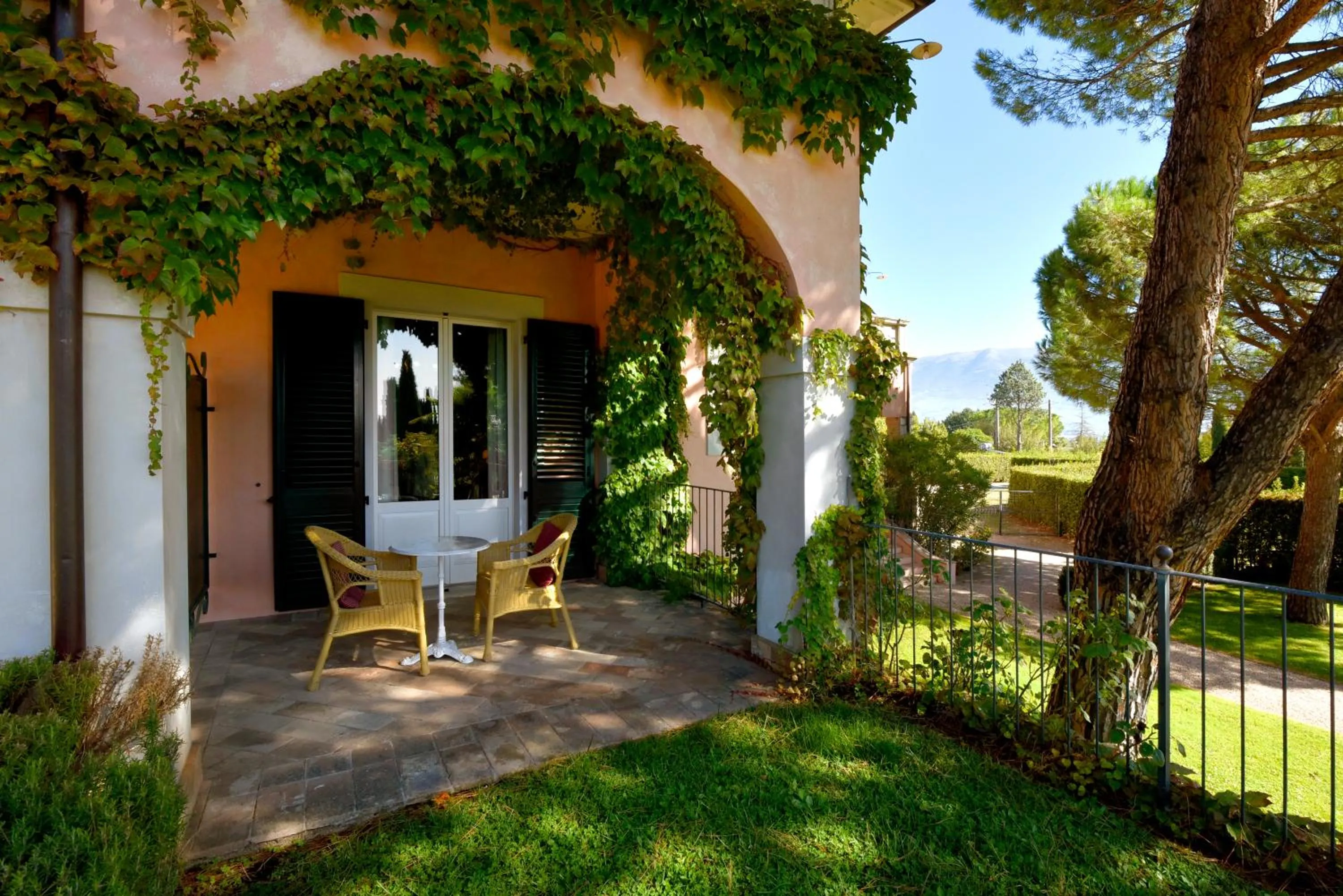 Patio in Villa Santa Barbara