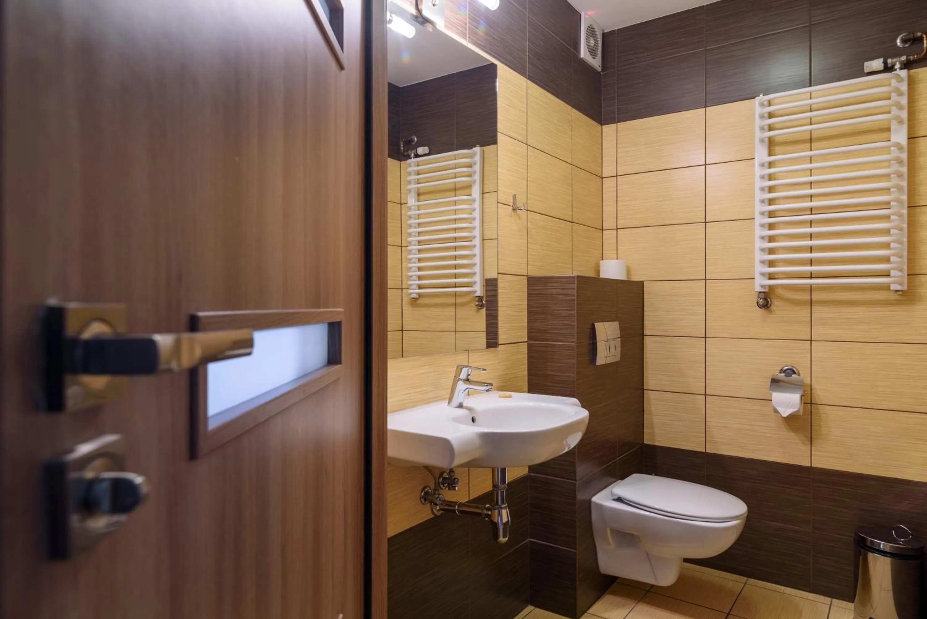 Toilet in Hotel Podium