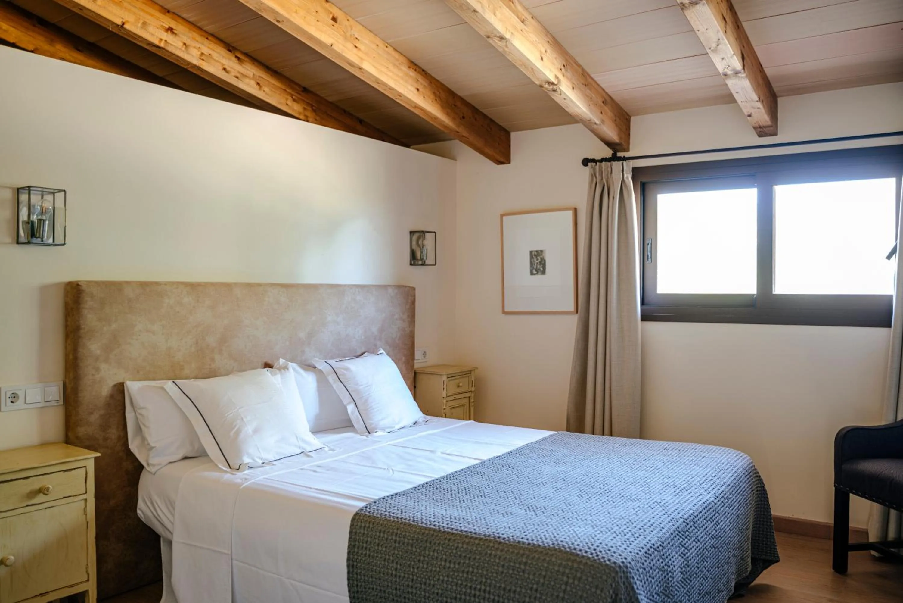 Photo of the whole room, Bed in Finca Gomera - Agroturismo Hotel