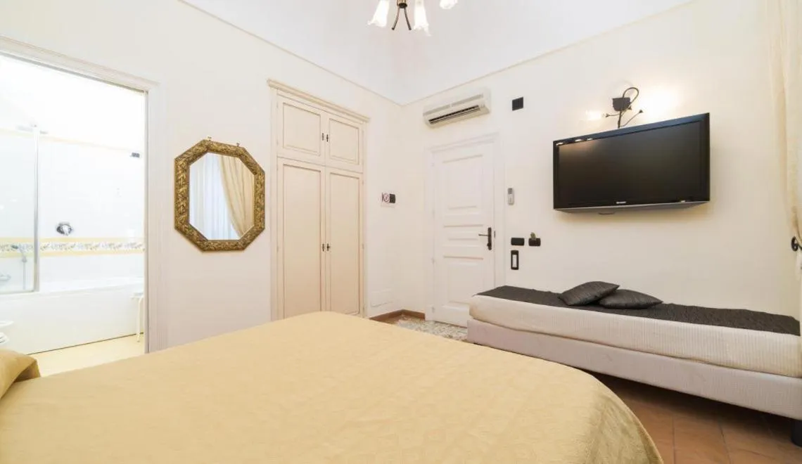 Bed in Hotel Relais Villa Annalara