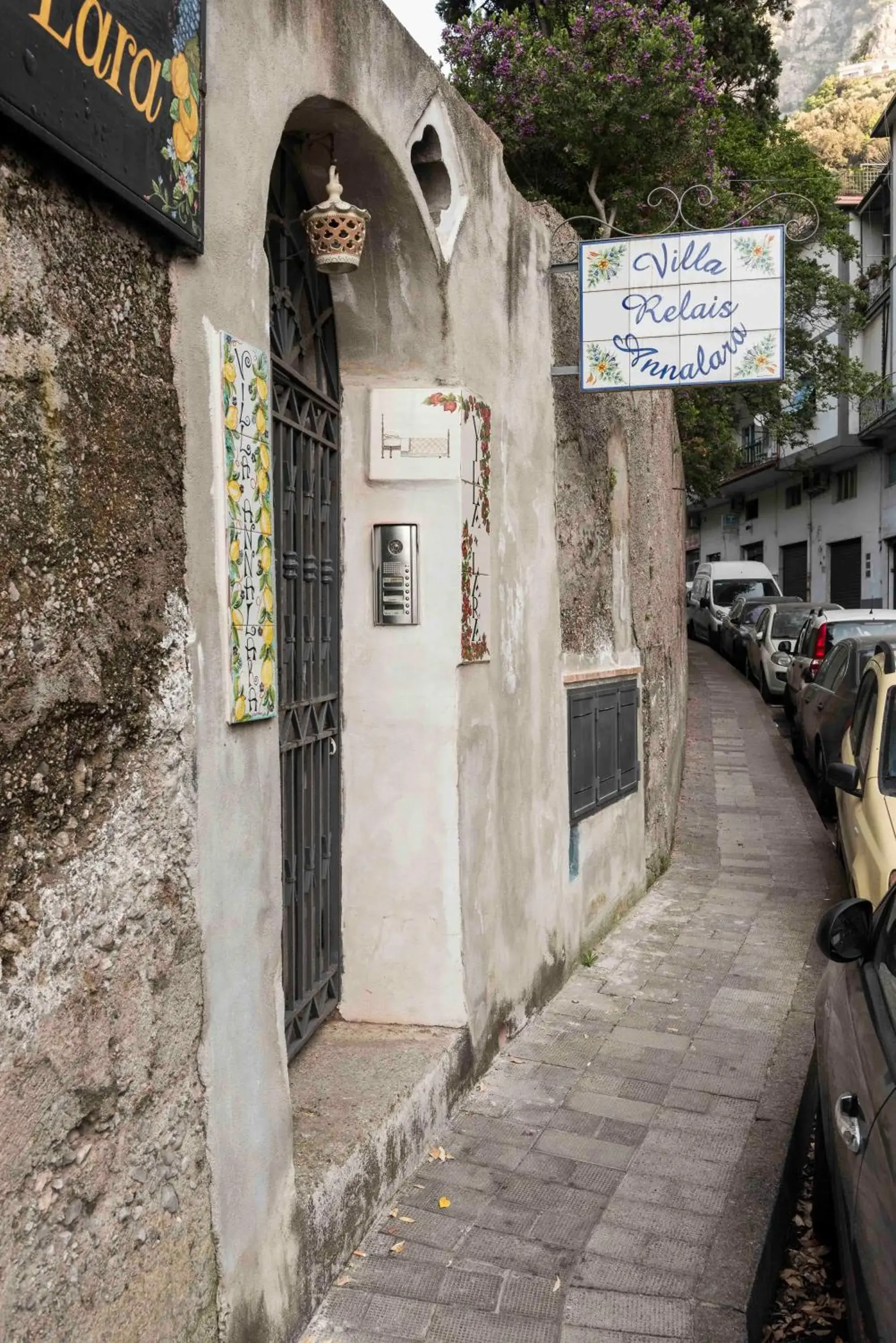 Property building in Hotel Relais Villa Annalara Property building in Hotel Relais Villa Annalara