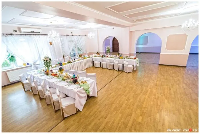 Business facilities in Kompleks Noclegowy Warka