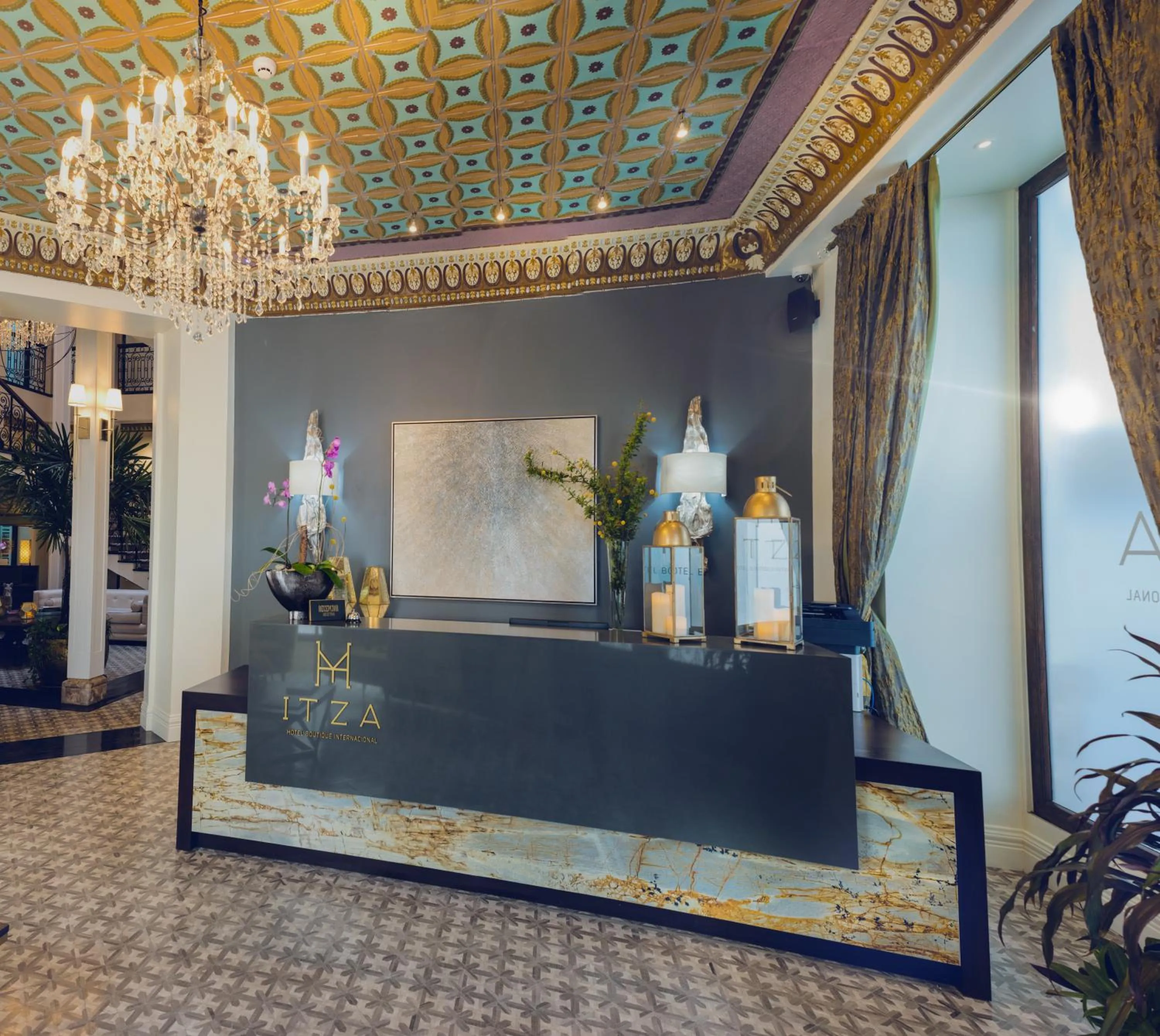 Lobby or reception in Itza Hotel Boutique Internacional