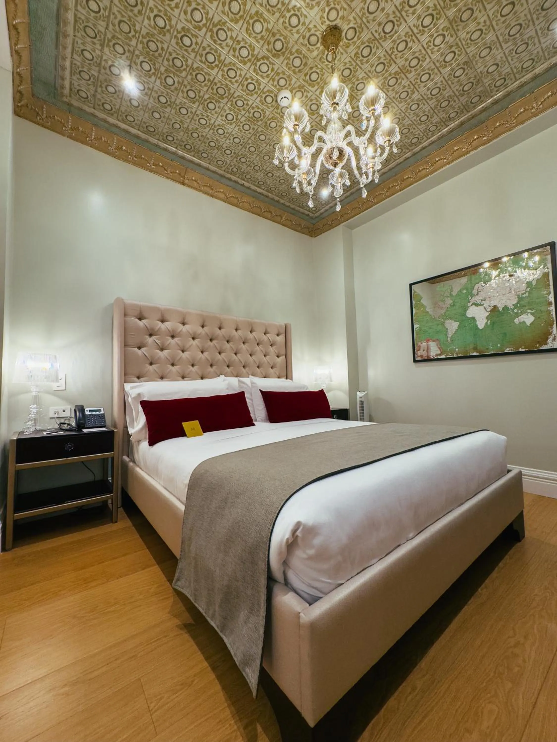 Bed in Itza Hotel Boutique Internacional