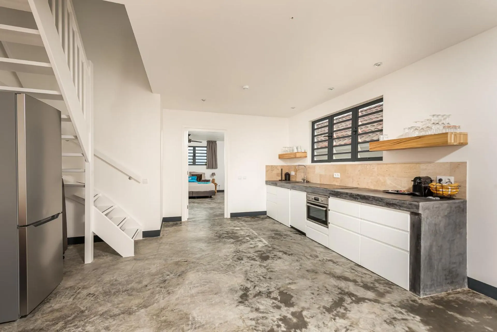 Kitchen or kitchenette in Bloozz resort Bonaire