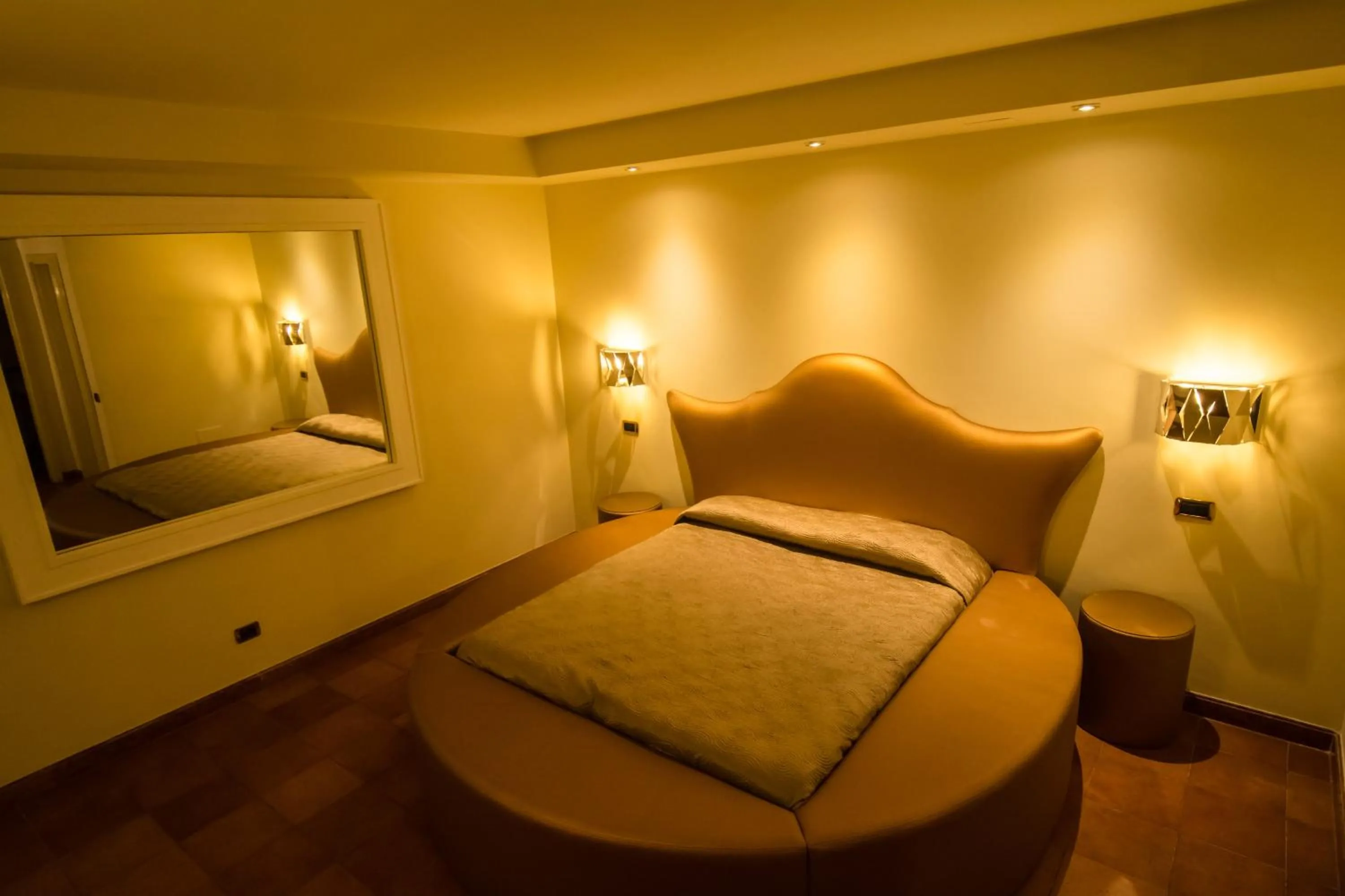 Bedroom, Bed in Hotel Quadrifoglio Roma Eur