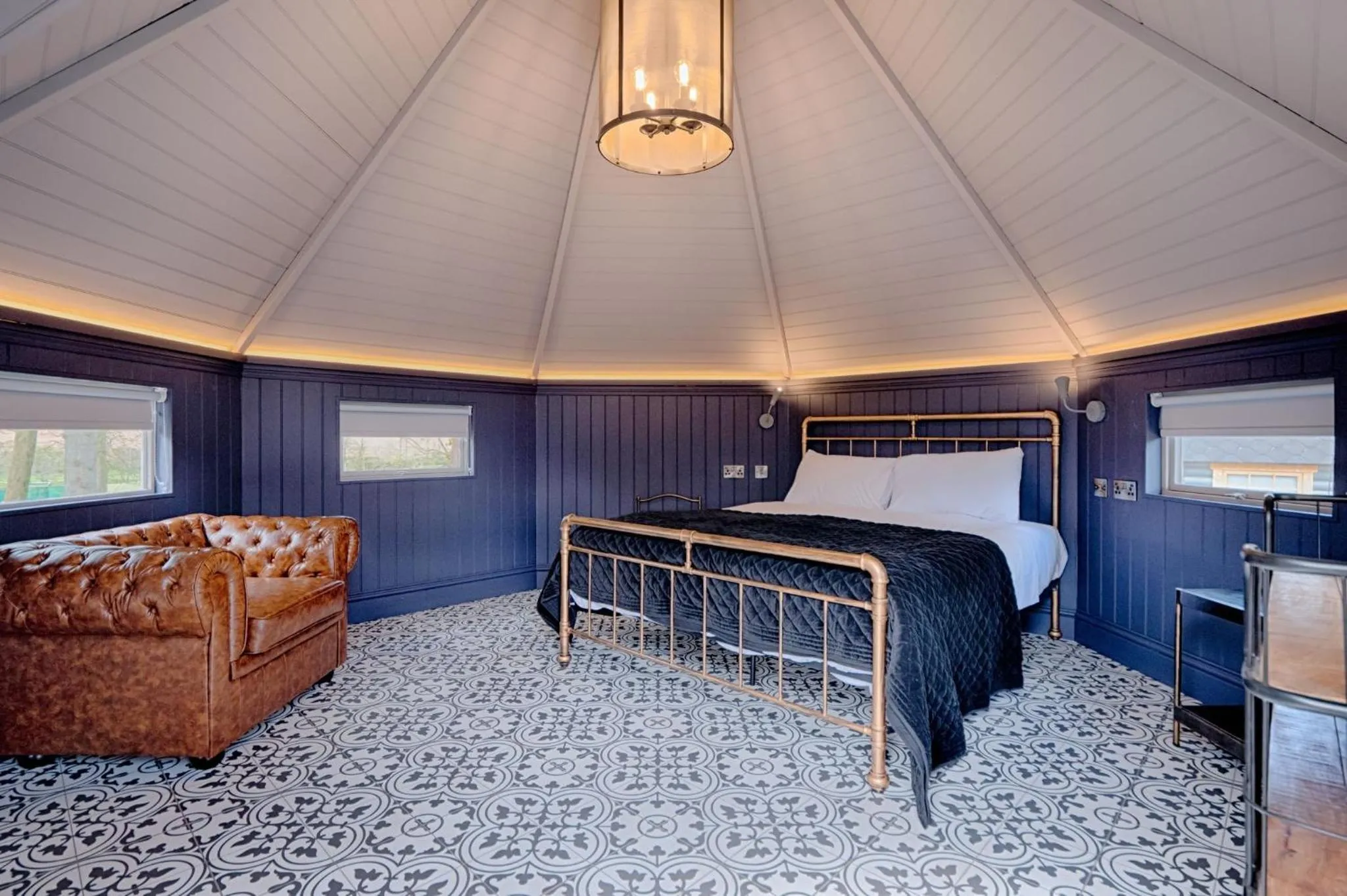 Bed in Enterkine Country House Resort