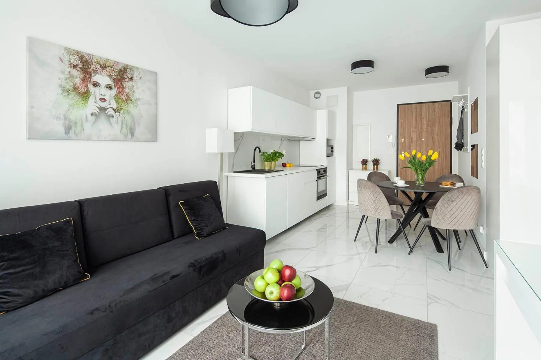 Kitchen or kitchenette in Sleepy3city Plac Unii