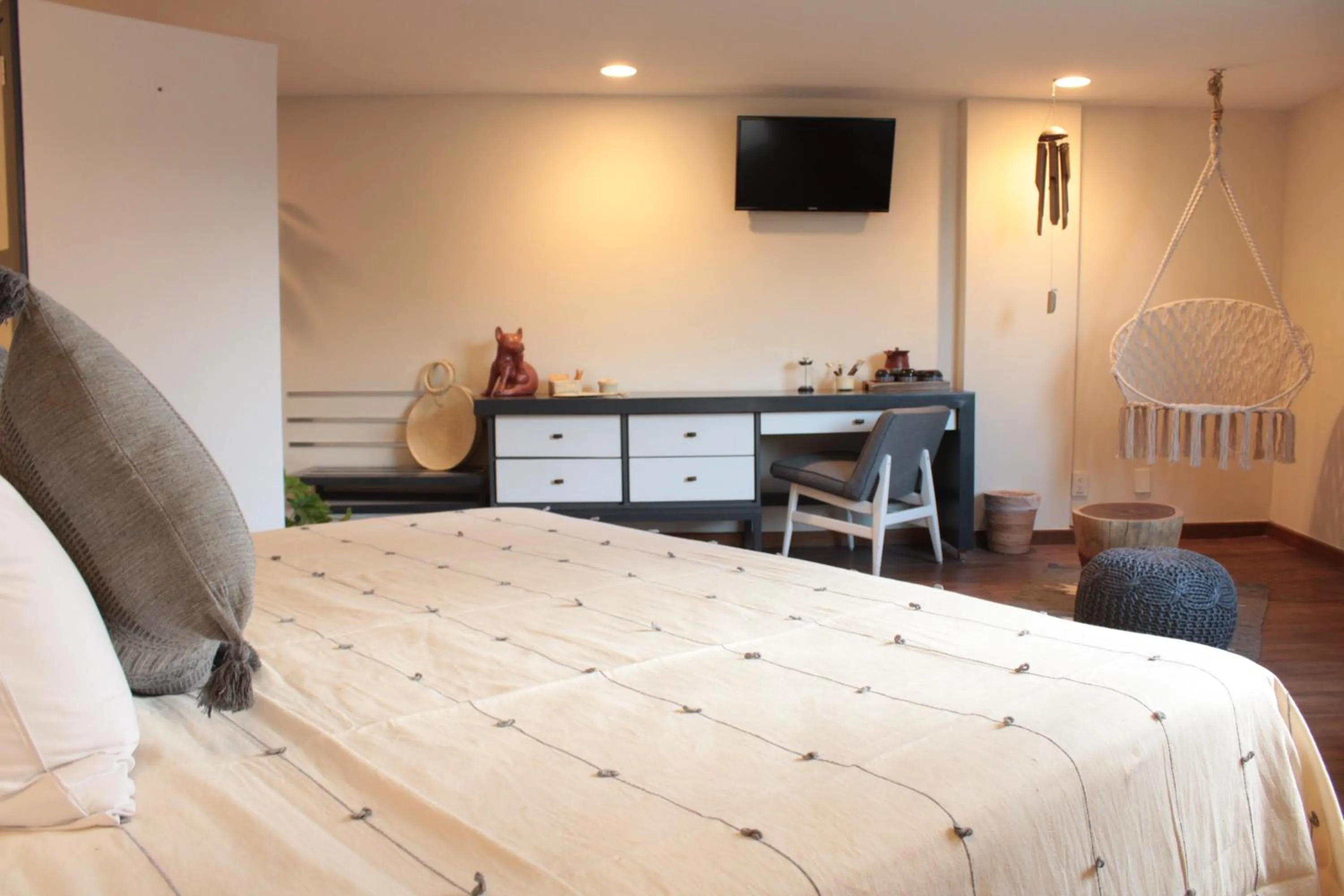 Bed in Hotel B Urban Xaman by Fontán Reforma