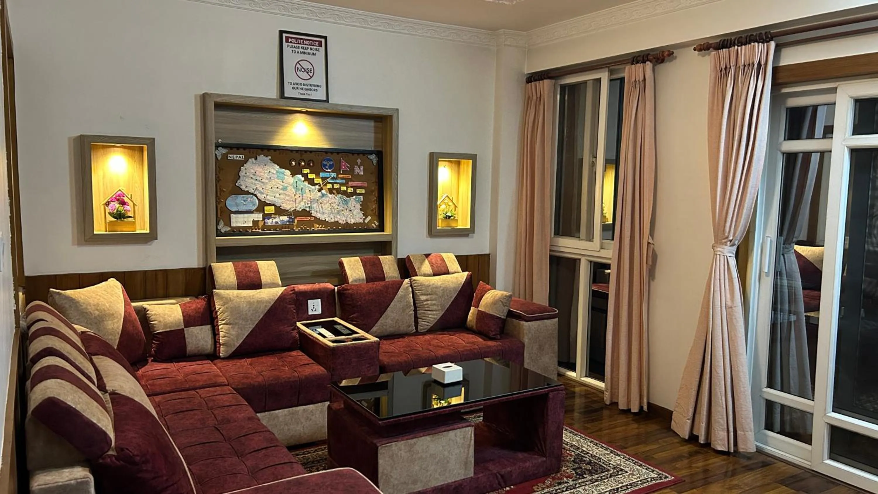 Living room in Raniban Suites - Apartment Home