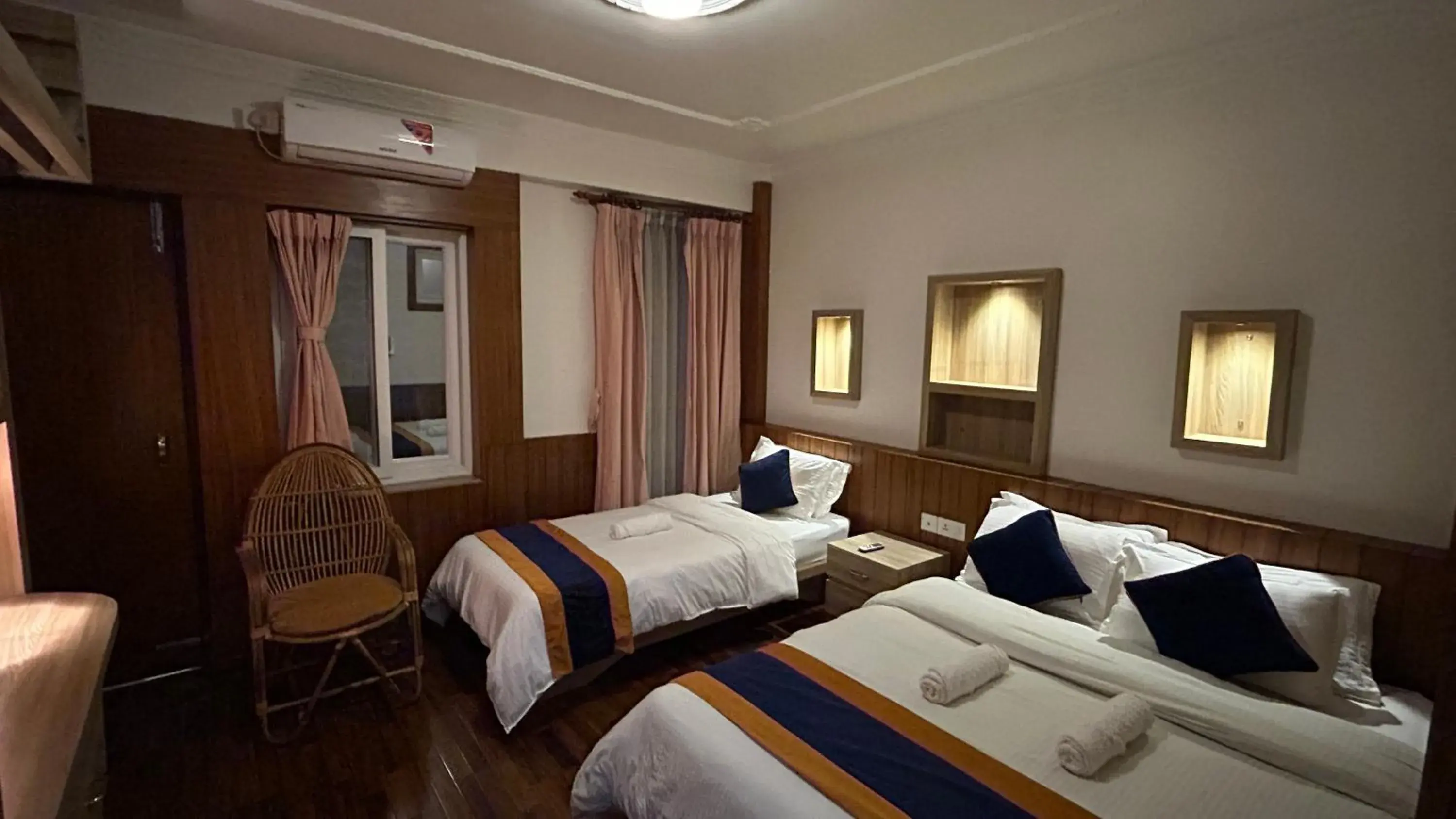 Three-Bedroom Apartment with Balcony in Raniban Suites - Apartment Home Three-Bedroom Apartment with Balcony in Raniban Suites - Apartment Home