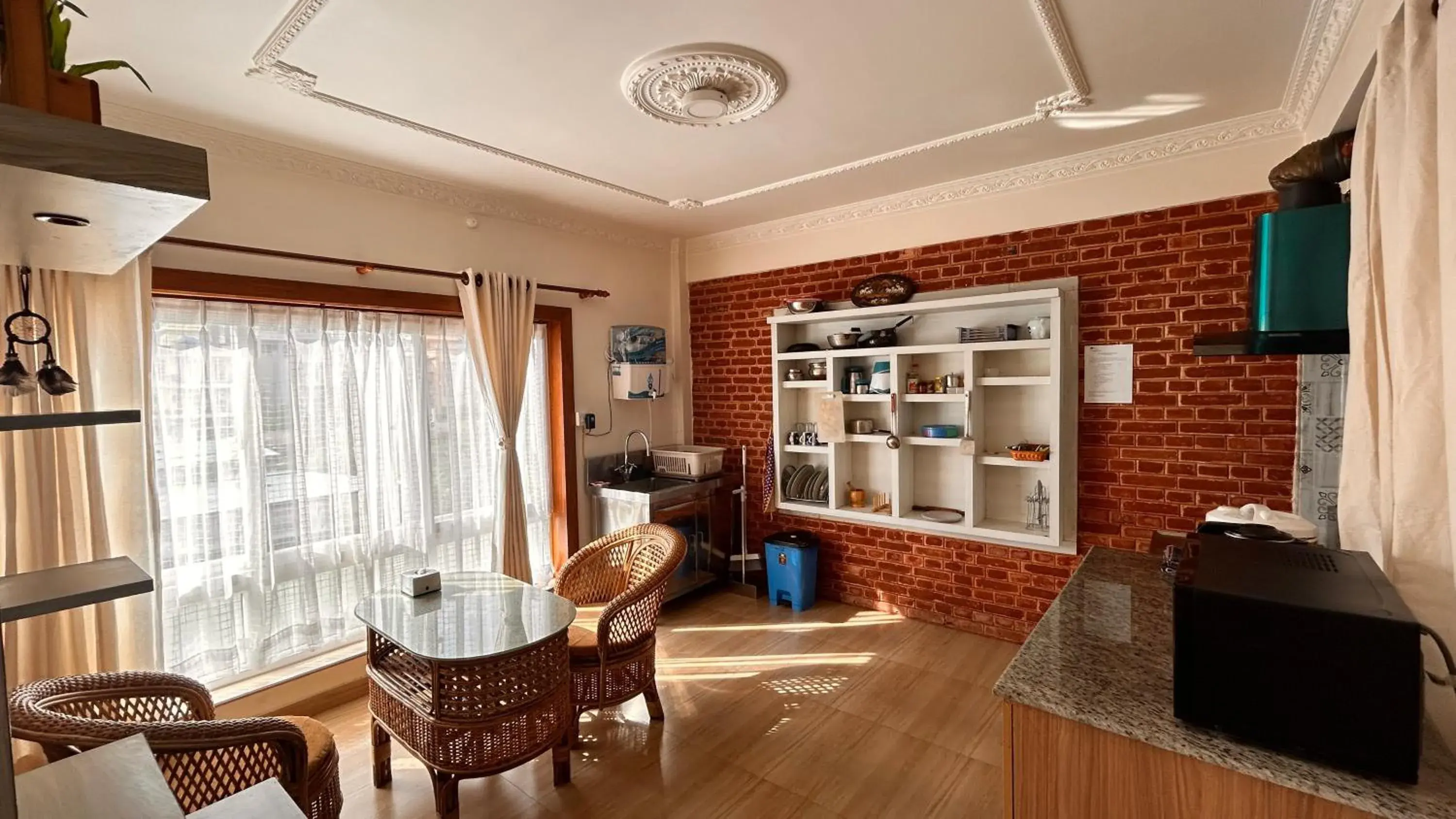 Restaurant/places to eat in Raniban Suites - Apartment Home Restaurant/places to eat in Raniban Suites - Apartment Home