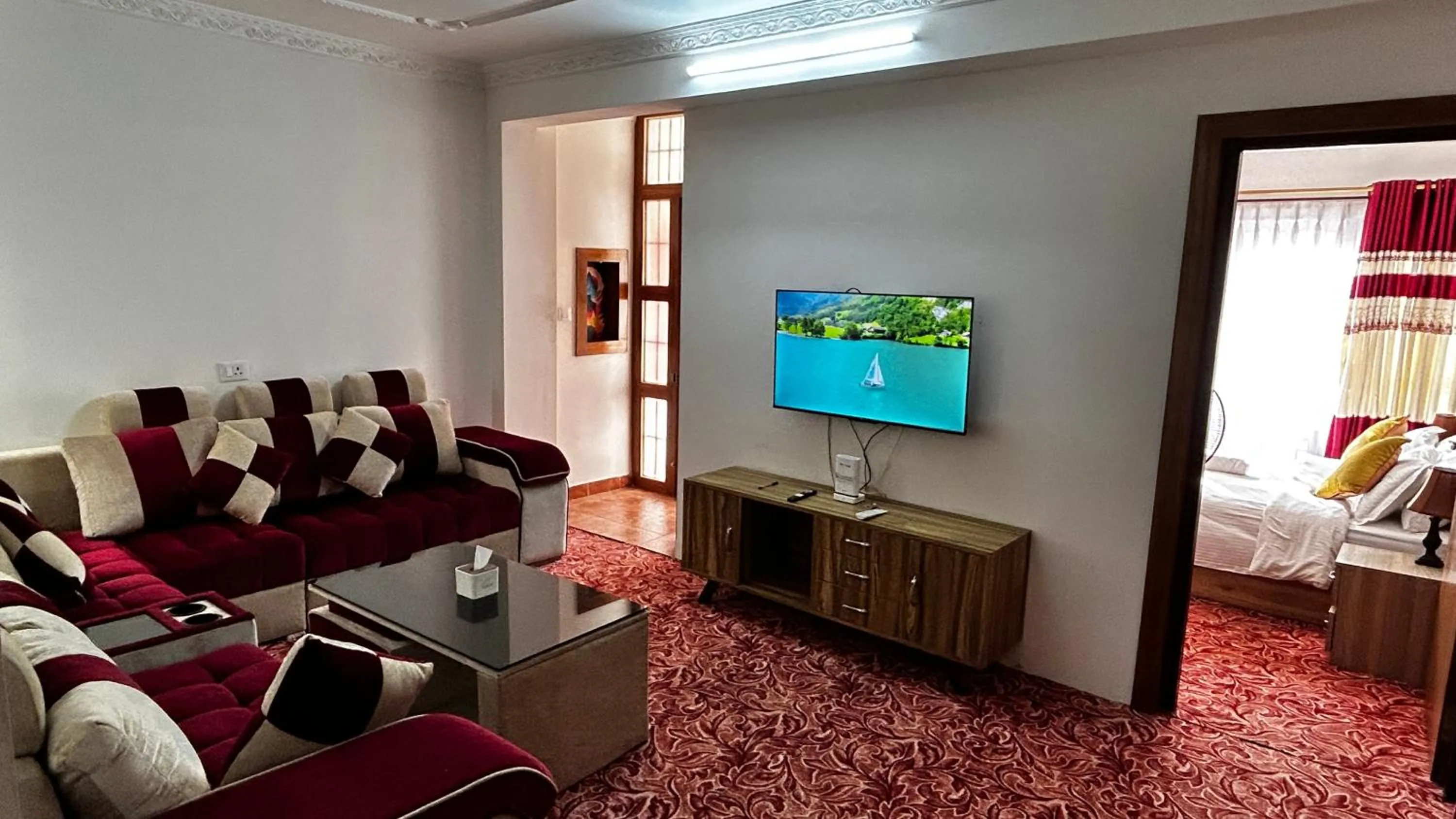 Living room in Raniban Suites - Apartment Home