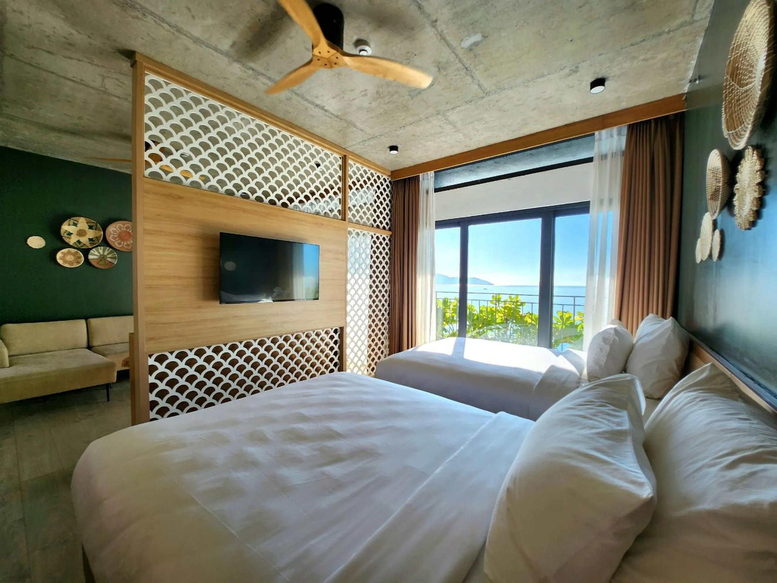 Bed in Leaf Beachfront Hotel Da Nang