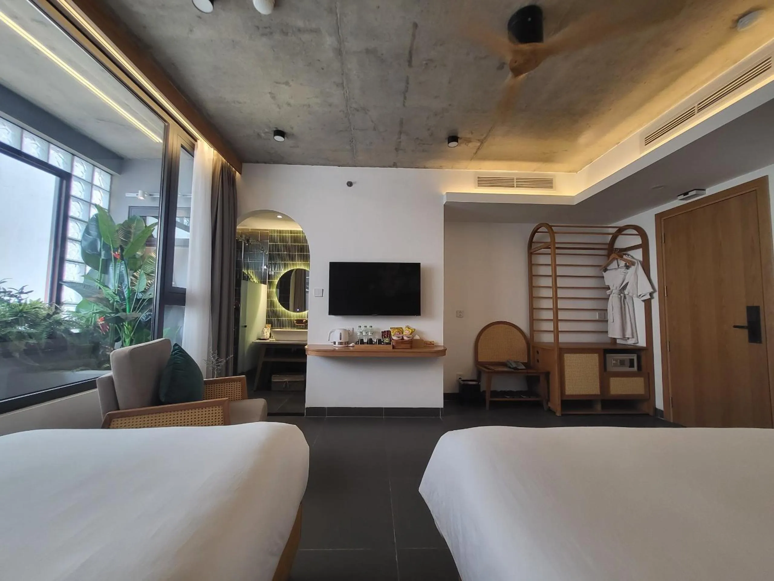 Bed in Leaf Beachfront Hotel Da Nang