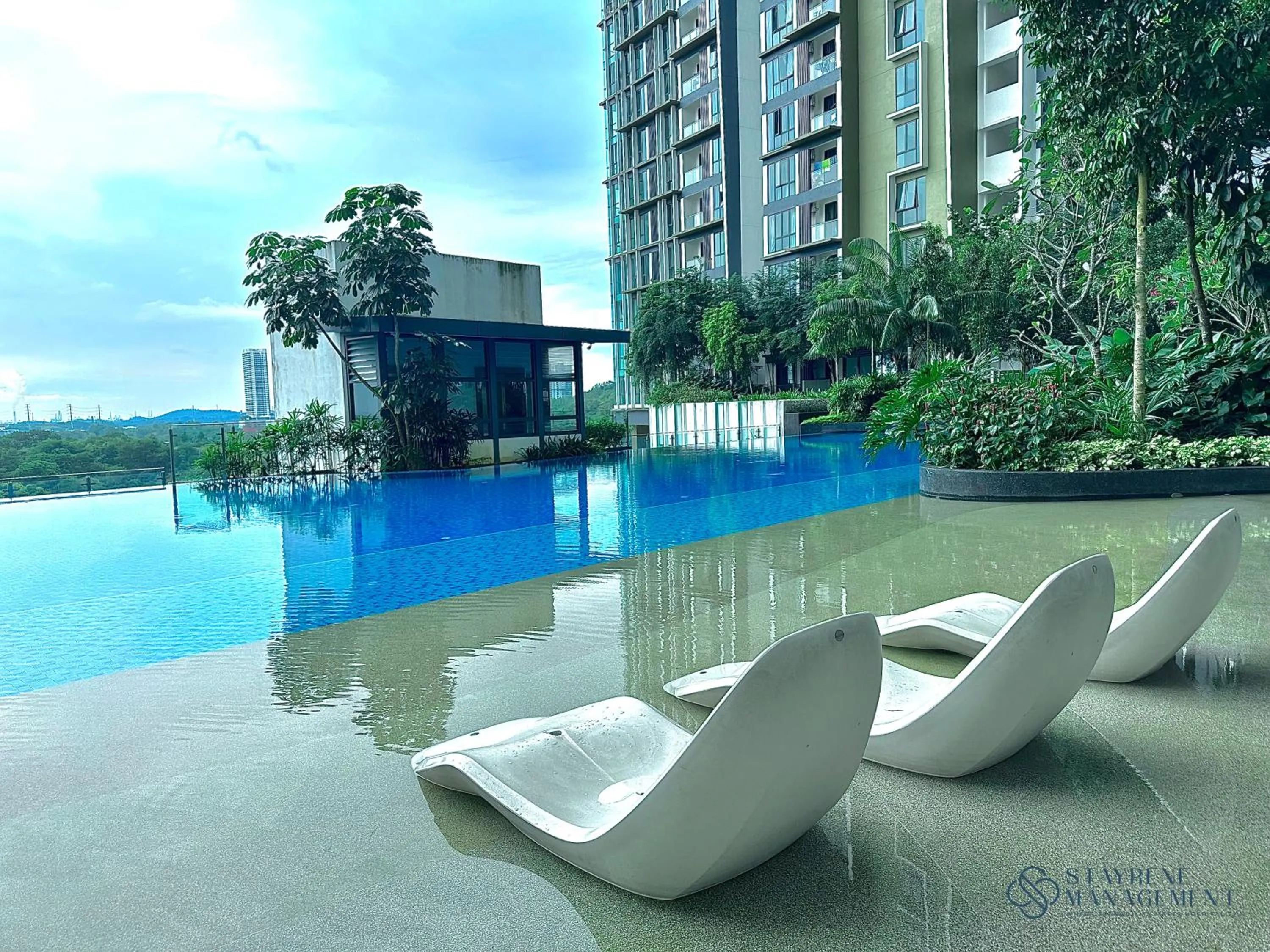 Swimming pool in The Elysia Suites