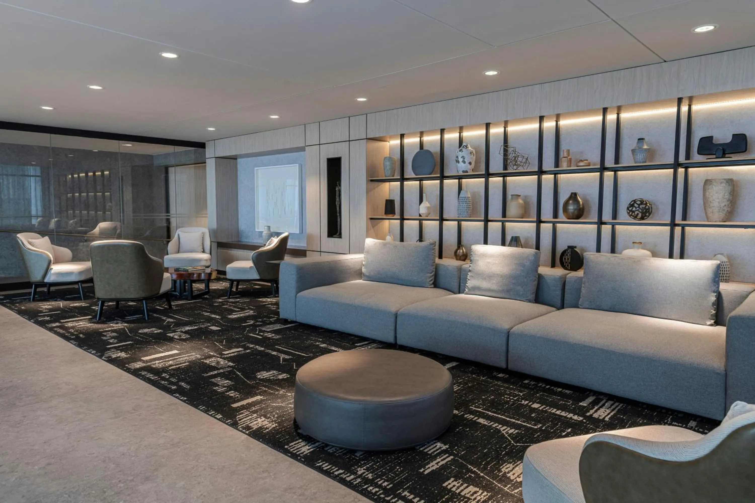 Lobby or reception in AC Hotel San Jose Airport Belen