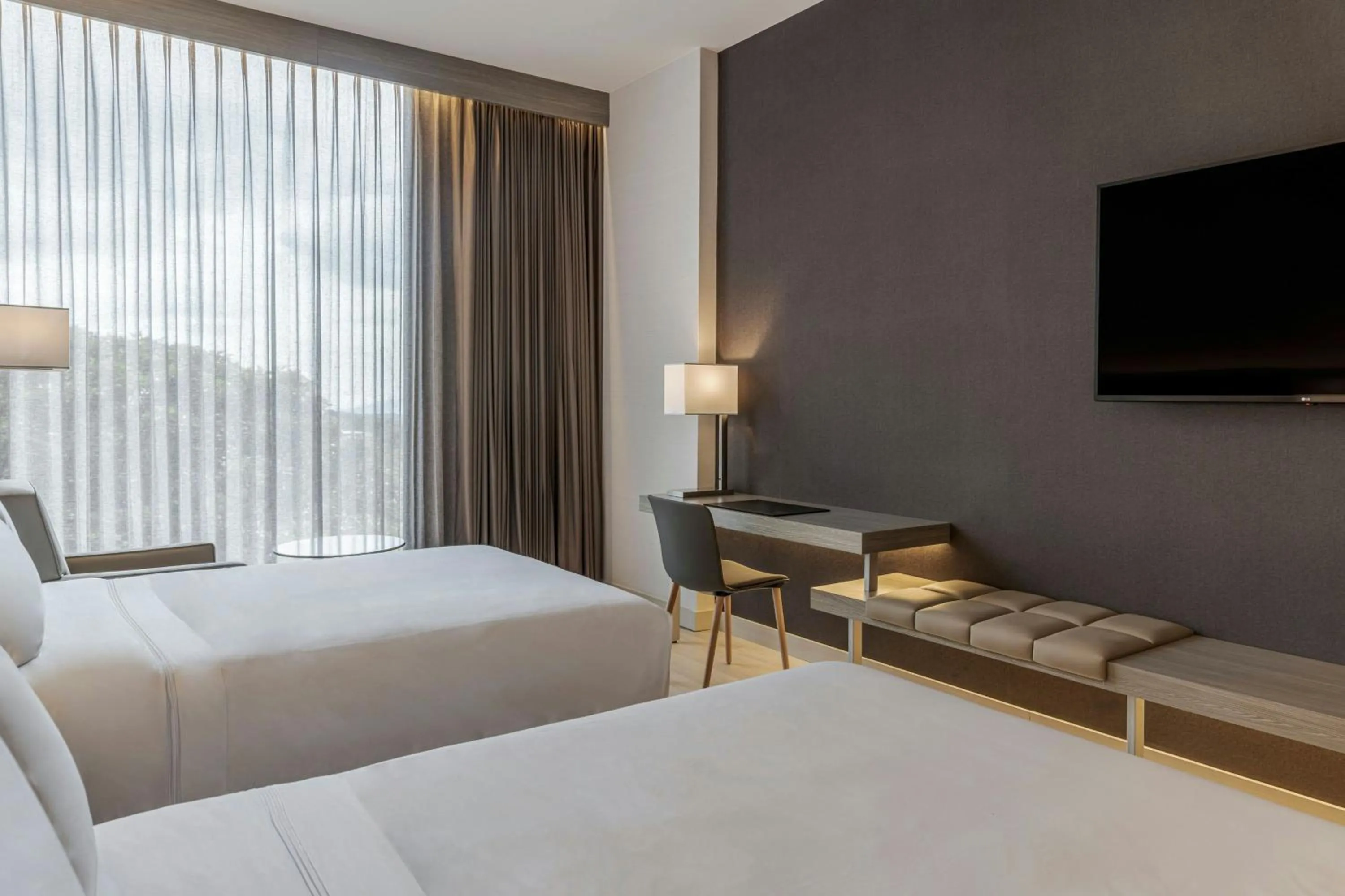 Photo of the whole room, Bed in AC Hotel San Jose Airport Belen