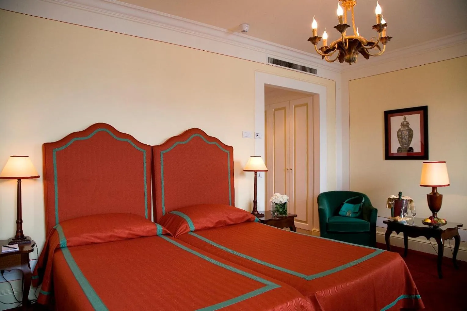 Bed in Grand Hotel Majestic