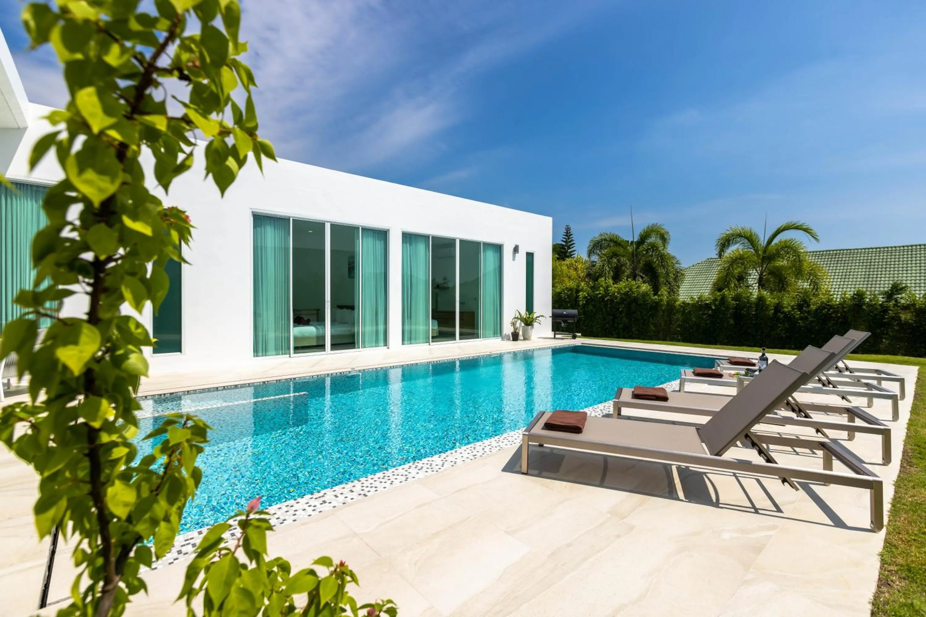 Modern 4 Bedroom Private Pool Villa KH-A2