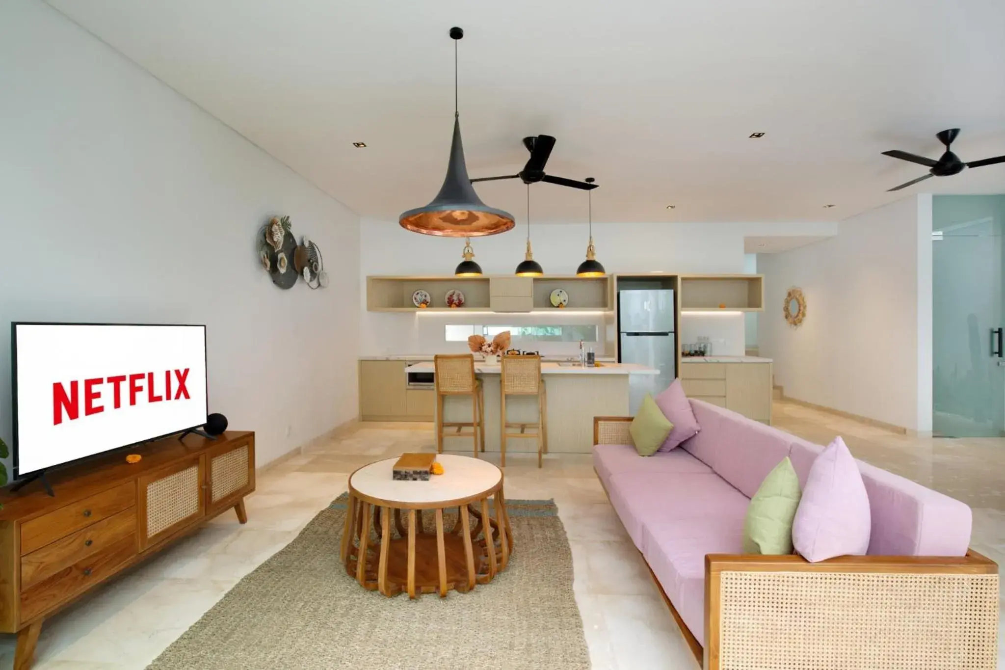 Living room in Eight Palms Villa Seminyak by Ini Vie Hospitality Living room in Eight Palms Villa Seminyak by Ini Vie Hospitality