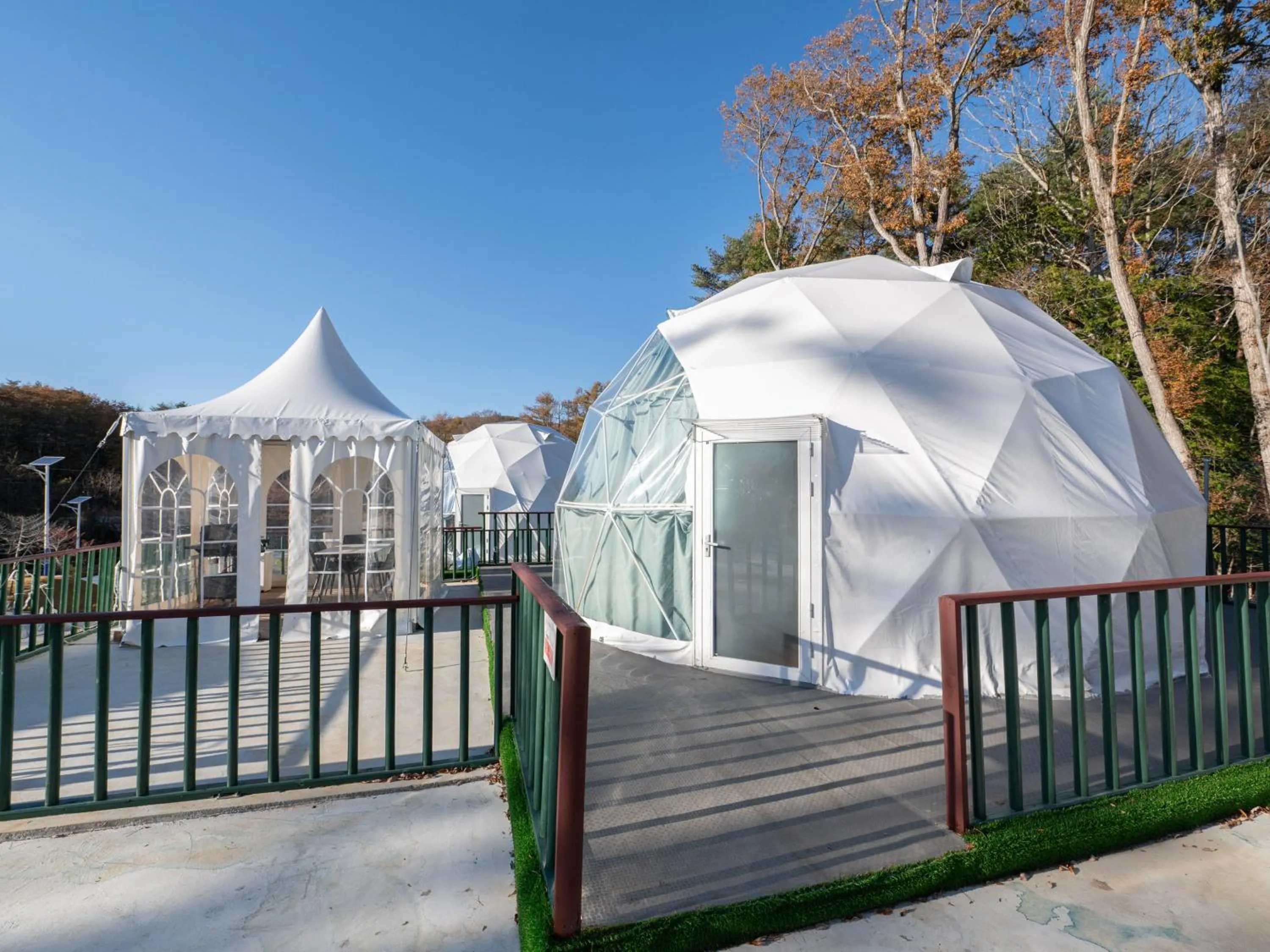 Photo of the whole room in Fuji Hoshizorano Mura Tabist