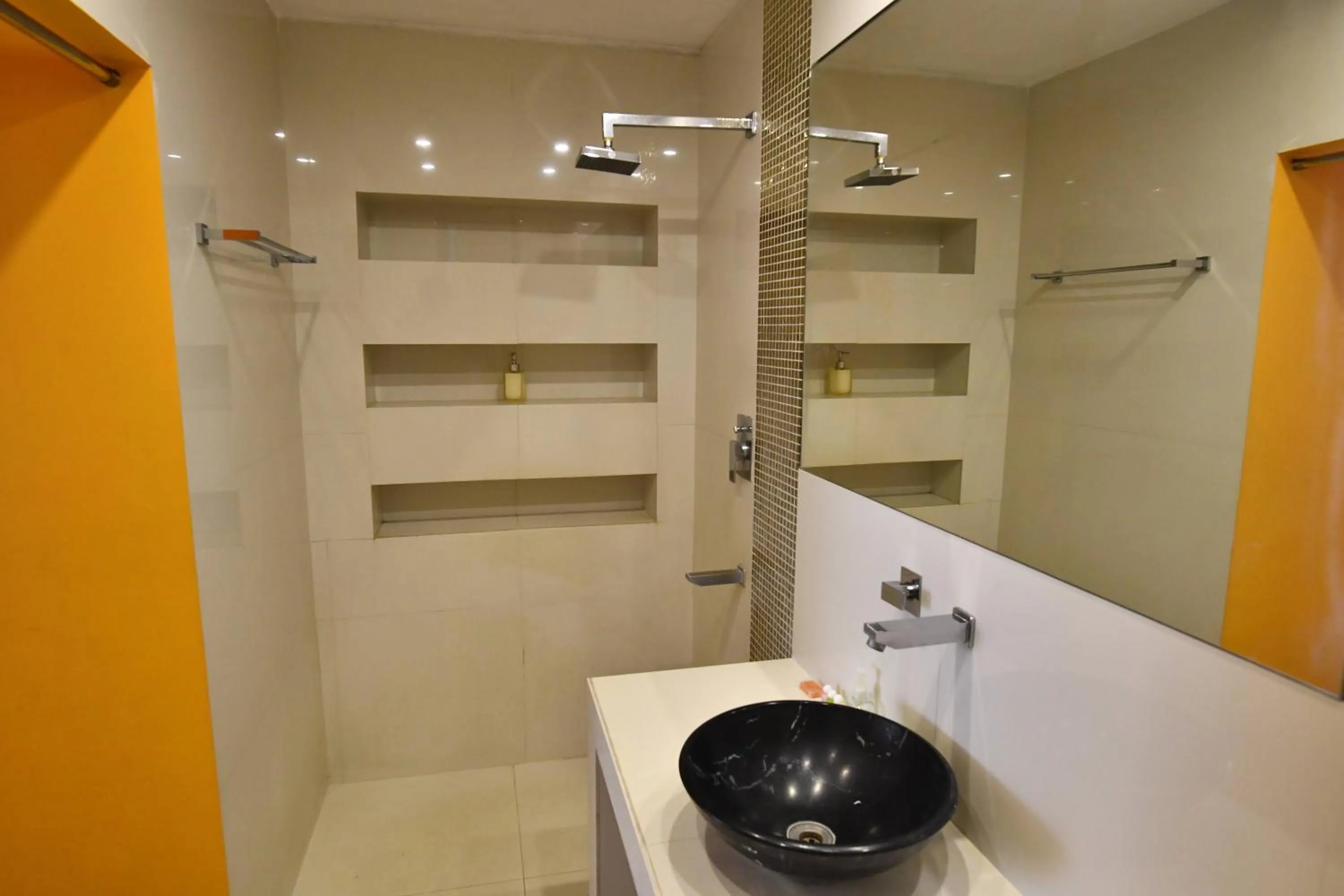 La Closerie - Bay of Bengal