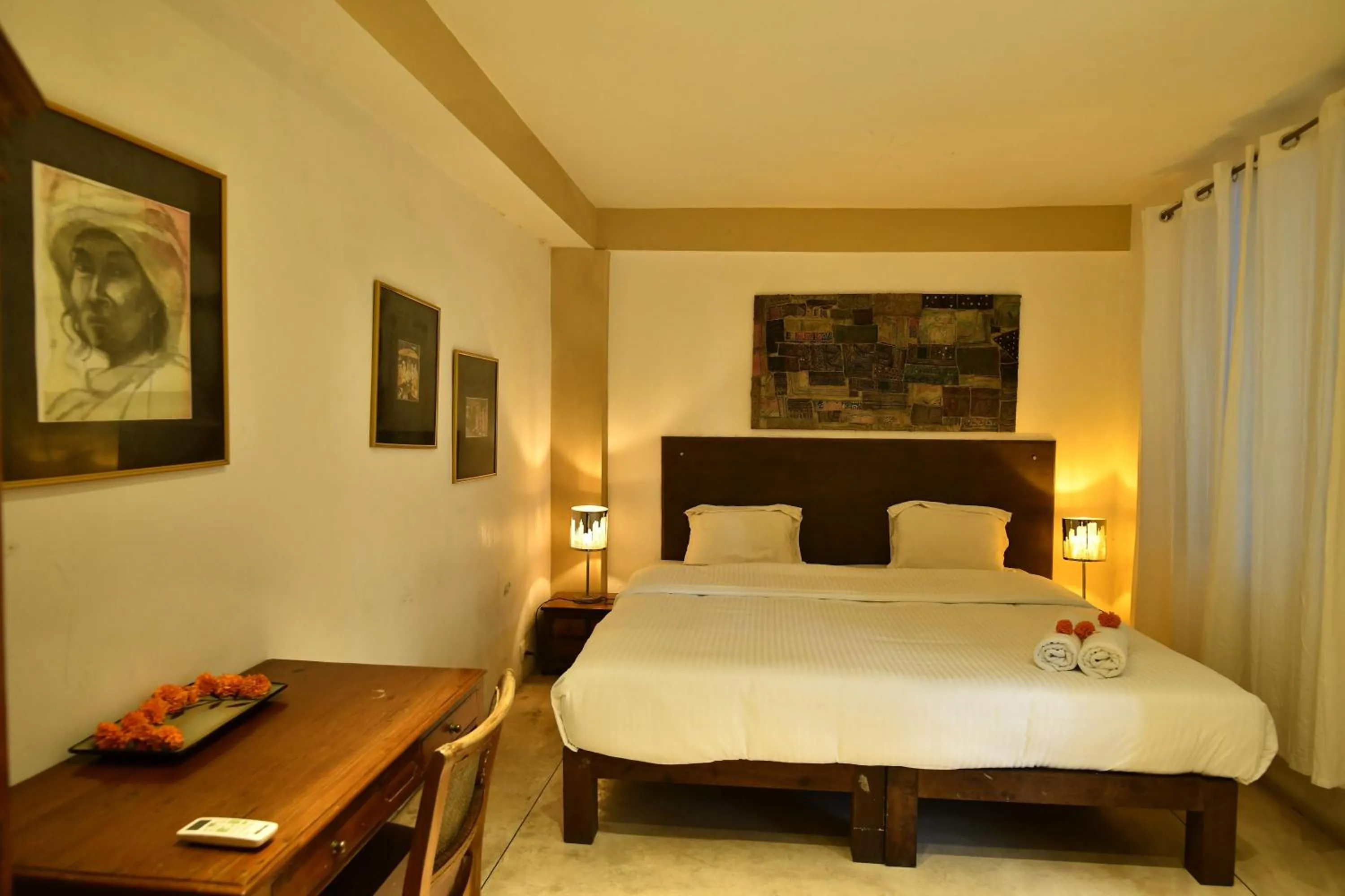 Bed in La Closerie - Bay of Bengal