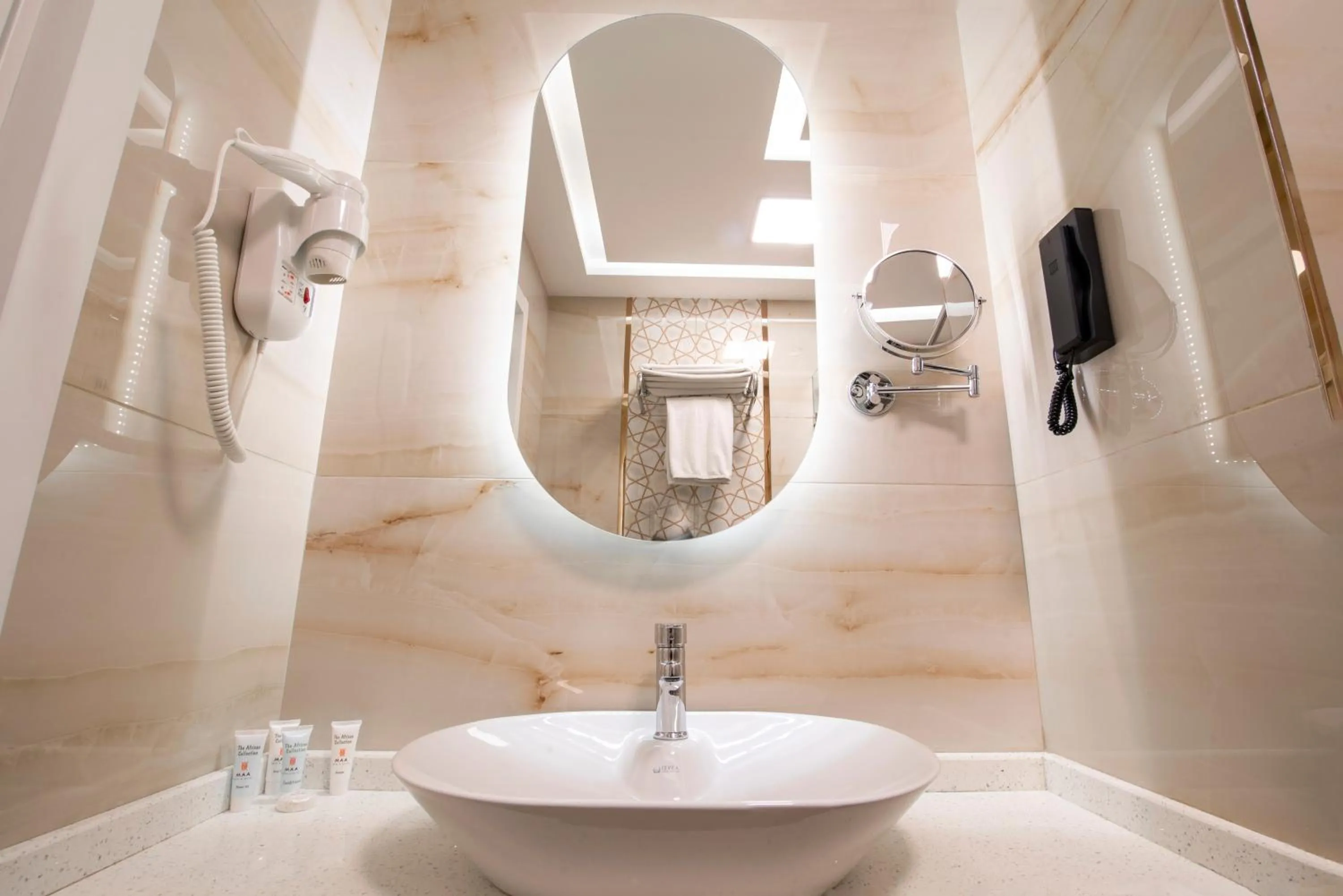 Bathroom in MAA Hotel and Suites - Hurlingham, Nairobi