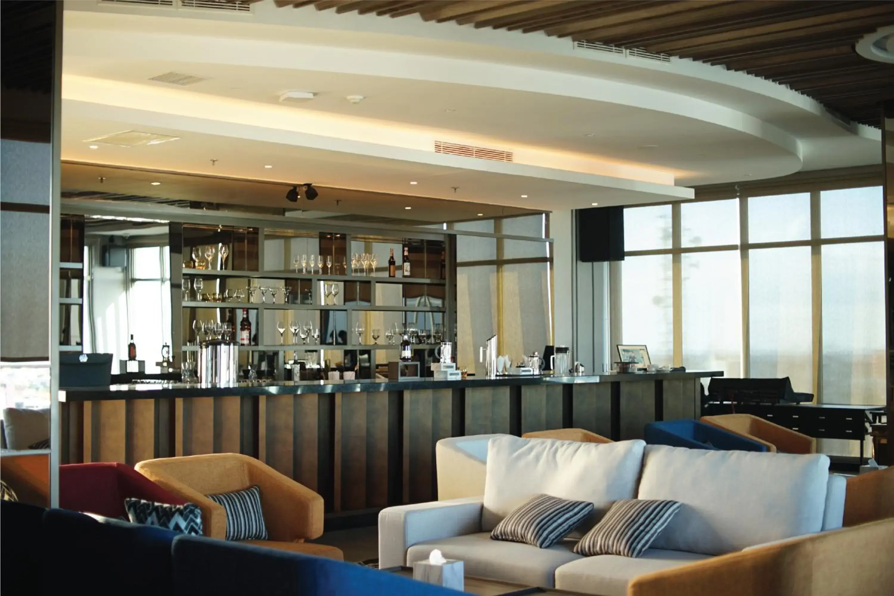 Lounge or bar in Platinum Hotel Tunjungan Surabaya Lounge or bar in Platinum Hotel Tunjungan Surabaya