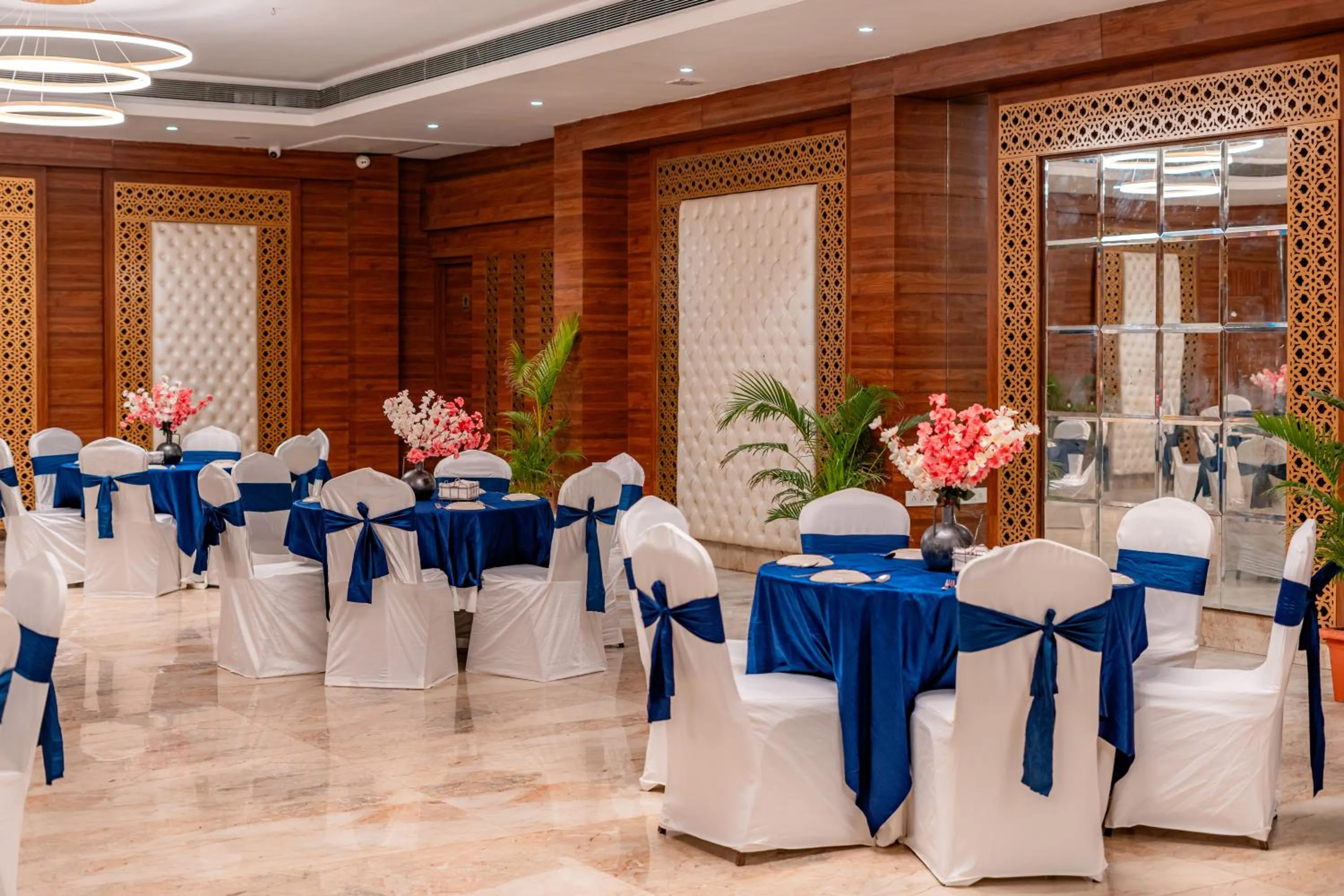 Banquet/Function facilities in Playotel Resort Bhopal