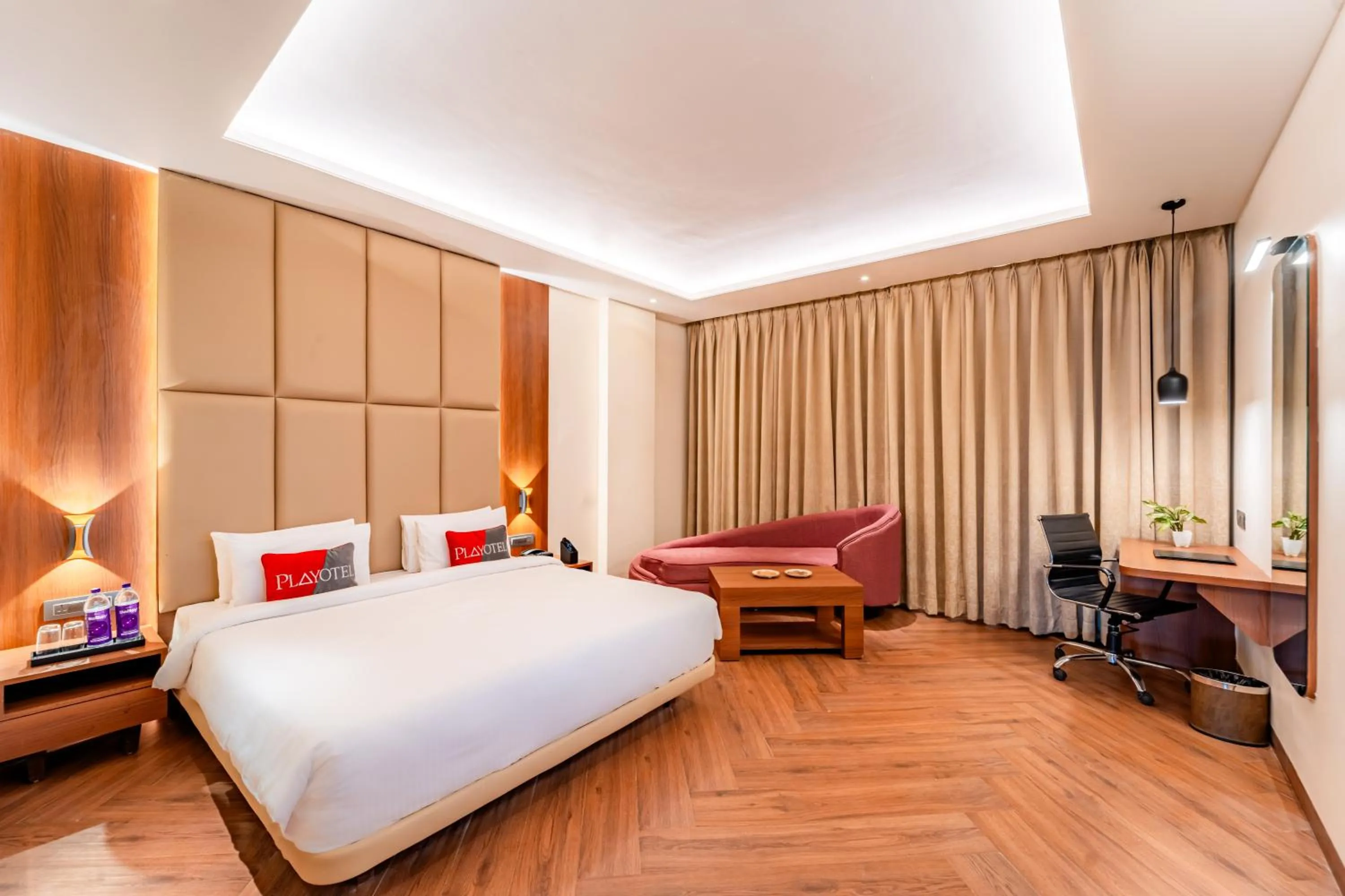 Bed in Playotel Resort Bhopal