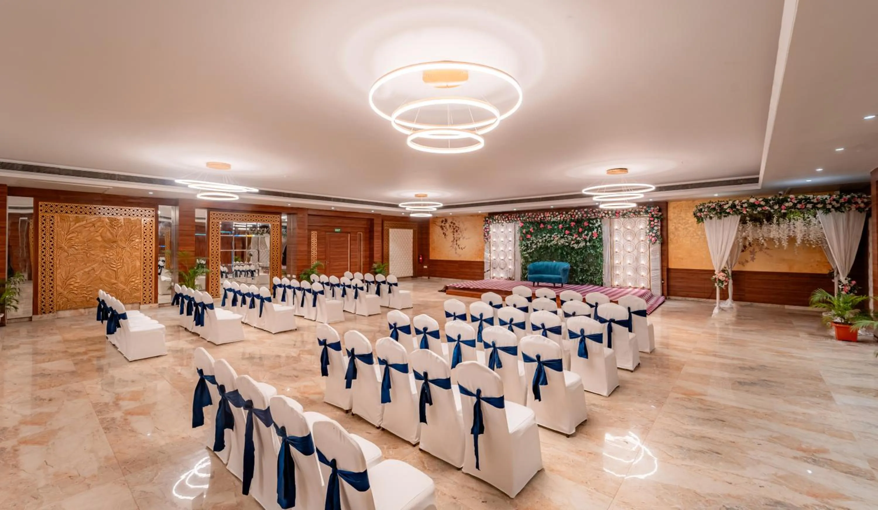 Banquet/Function facilities in Playotel Resort Bhopal