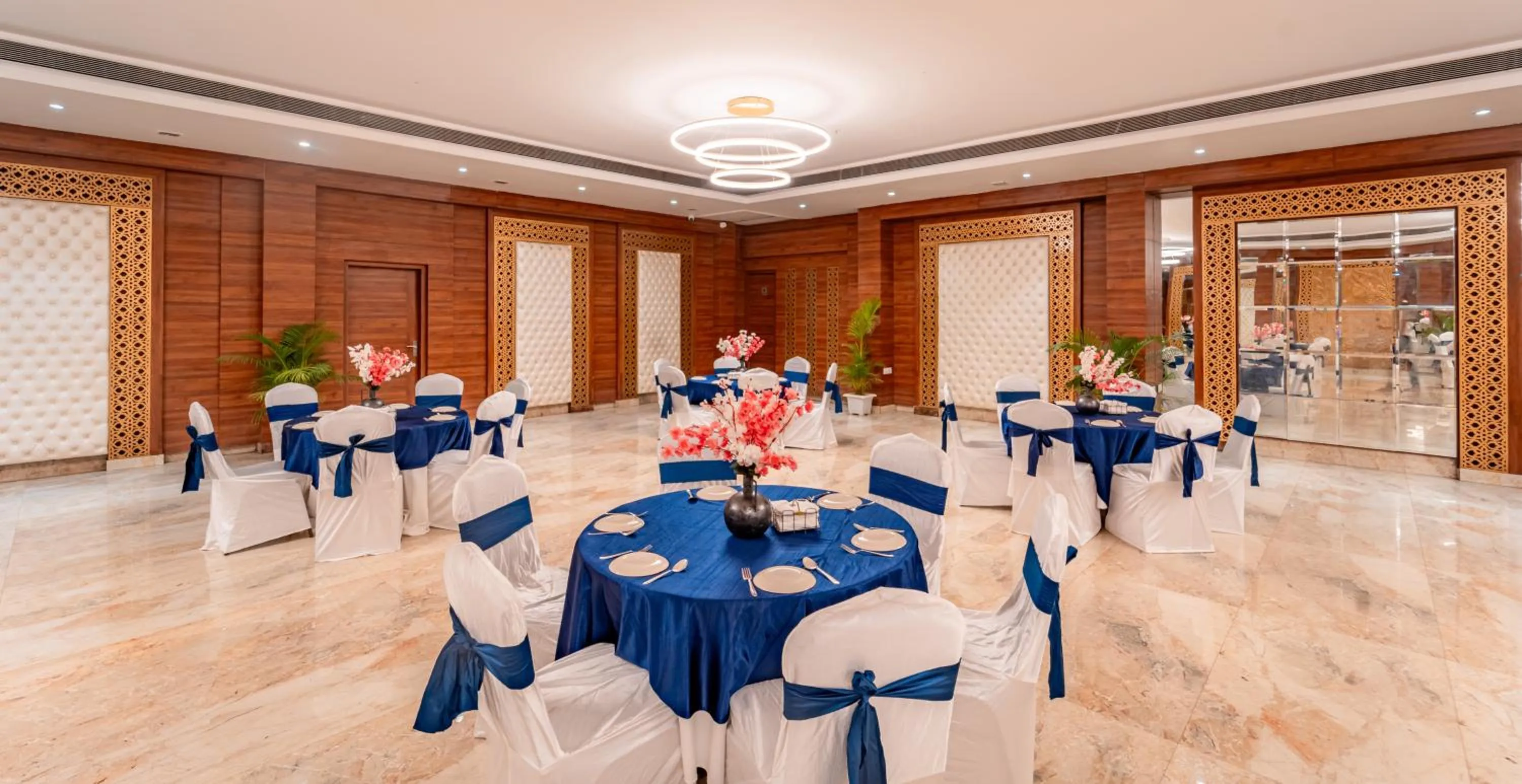 Banquet/Function facilities in Playotel Resort Bhopal