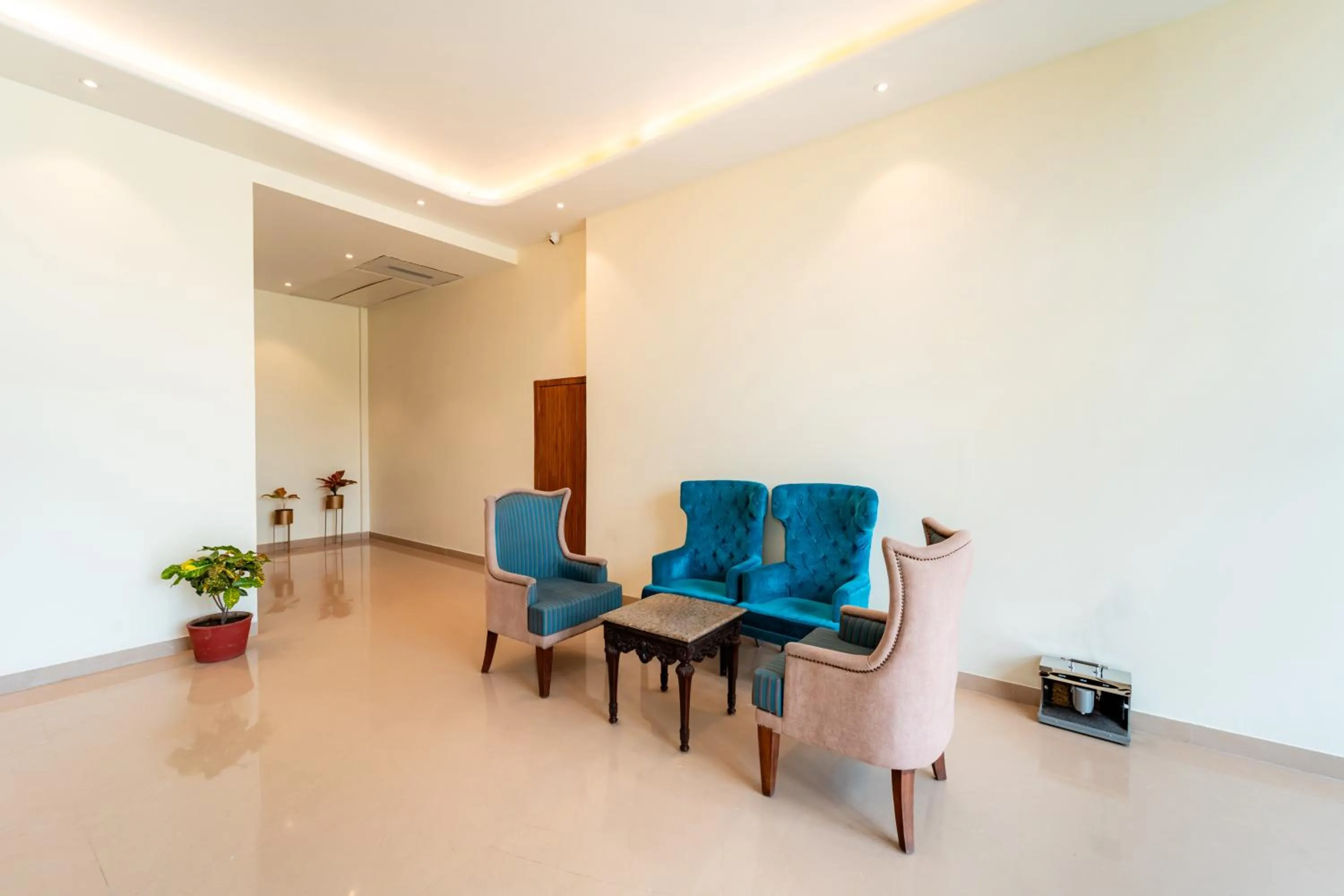 Seating area in Playotel Resort Bhopal