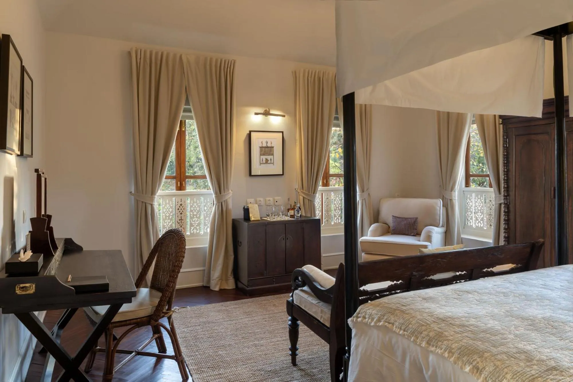 Seating area, Bed in Sela Chiangmai