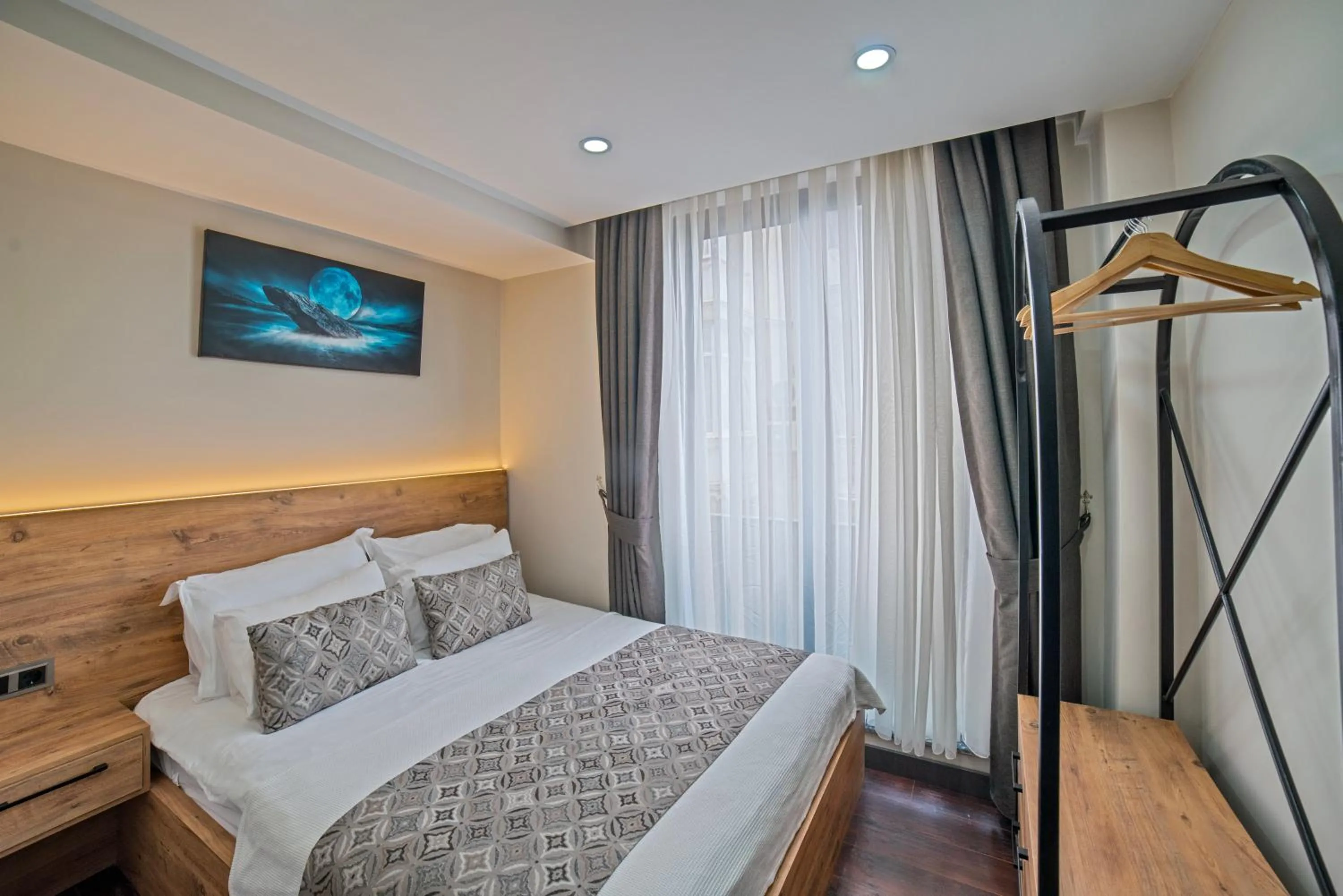 TV and multimedia, Bed in City Moonlight Apart Hotel