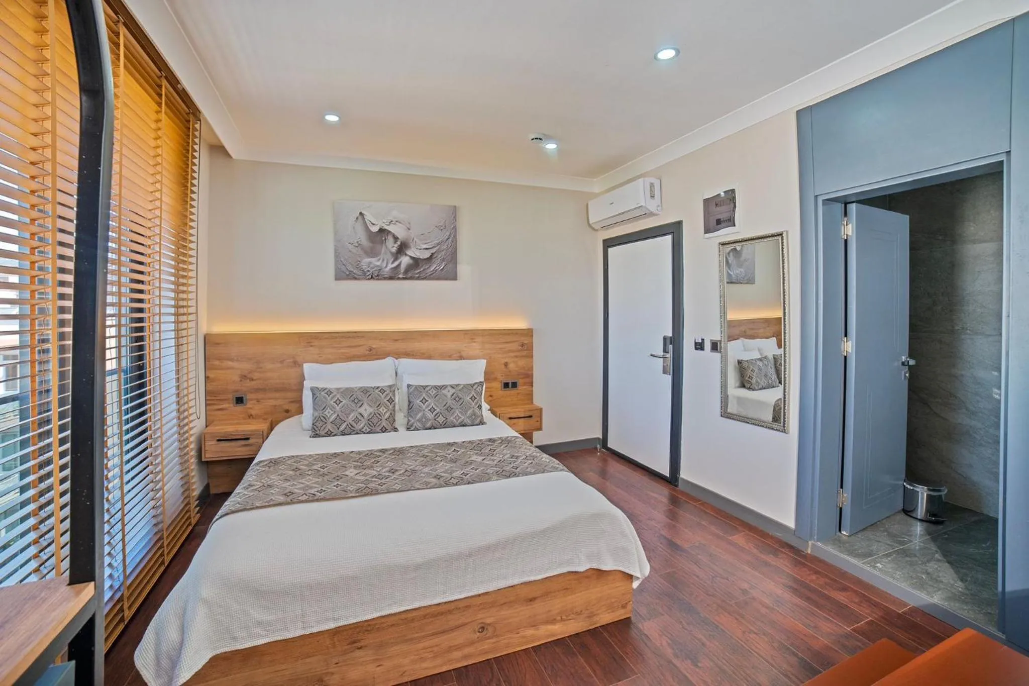 Bedroom, Bed in City Moonlight Apart Hotel