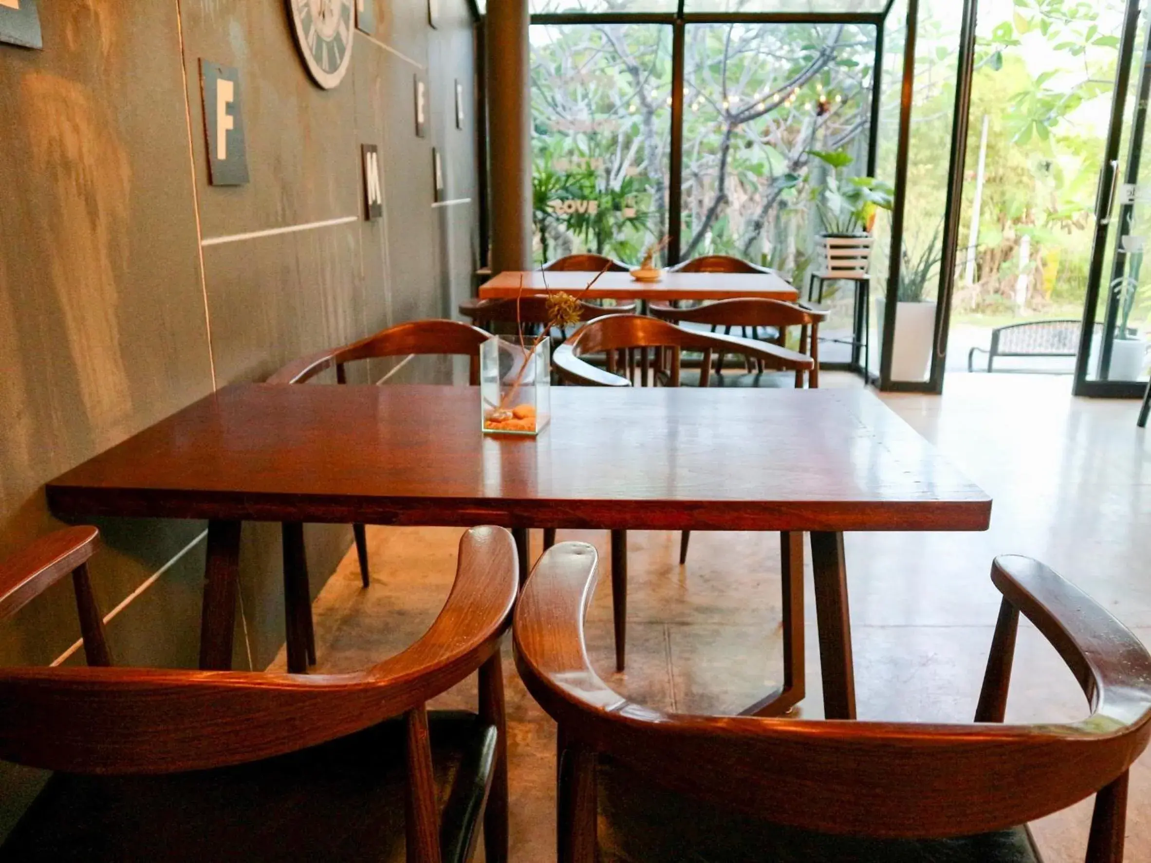 Restaurant/places to eat in Z&Z Resort Restaurant/places to eat in Z&Z Resort