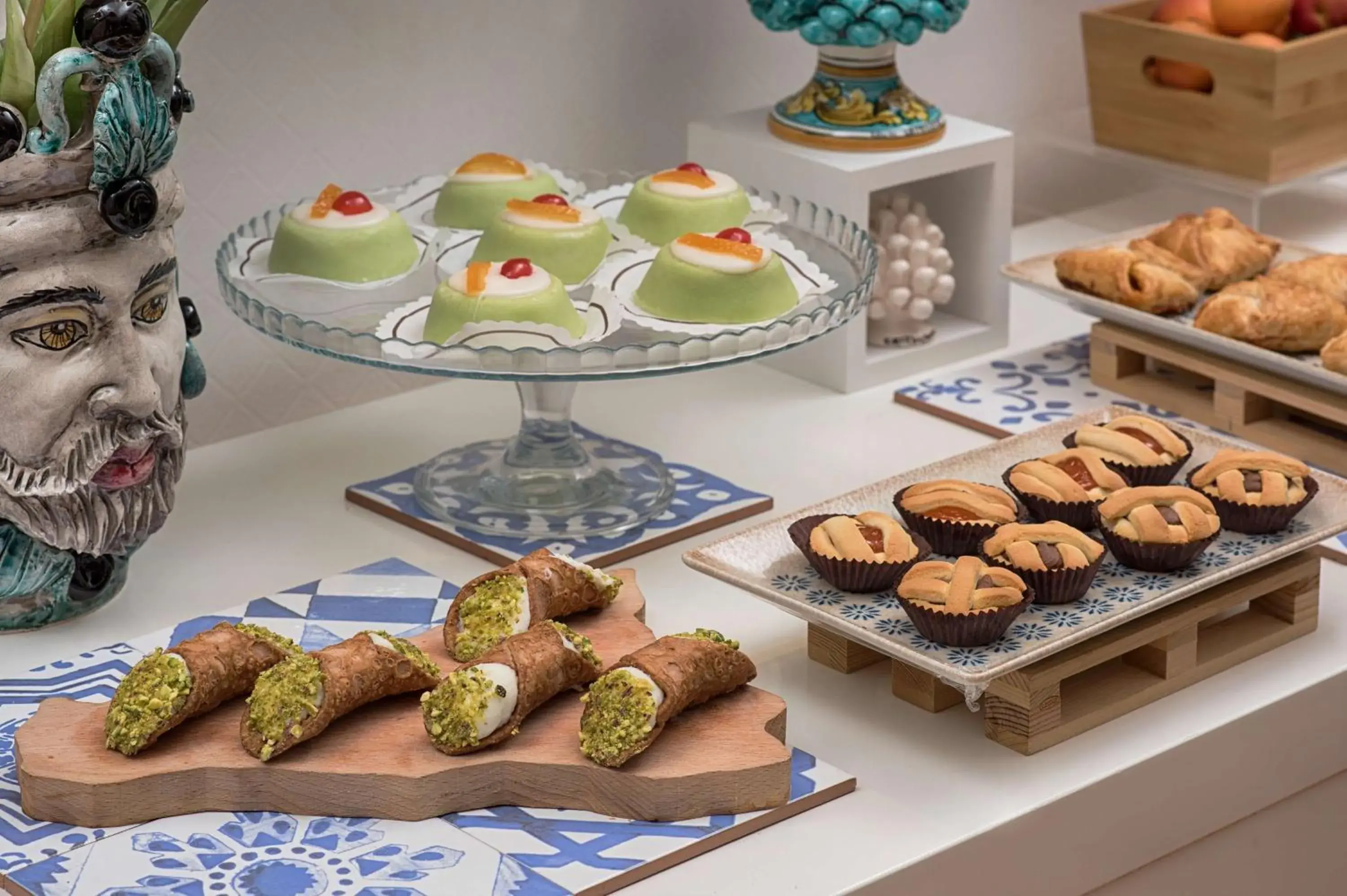 Breakfast in NH Caltagirone Villa San Mauro Breakfast in NH Caltagirone Villa San Mauro