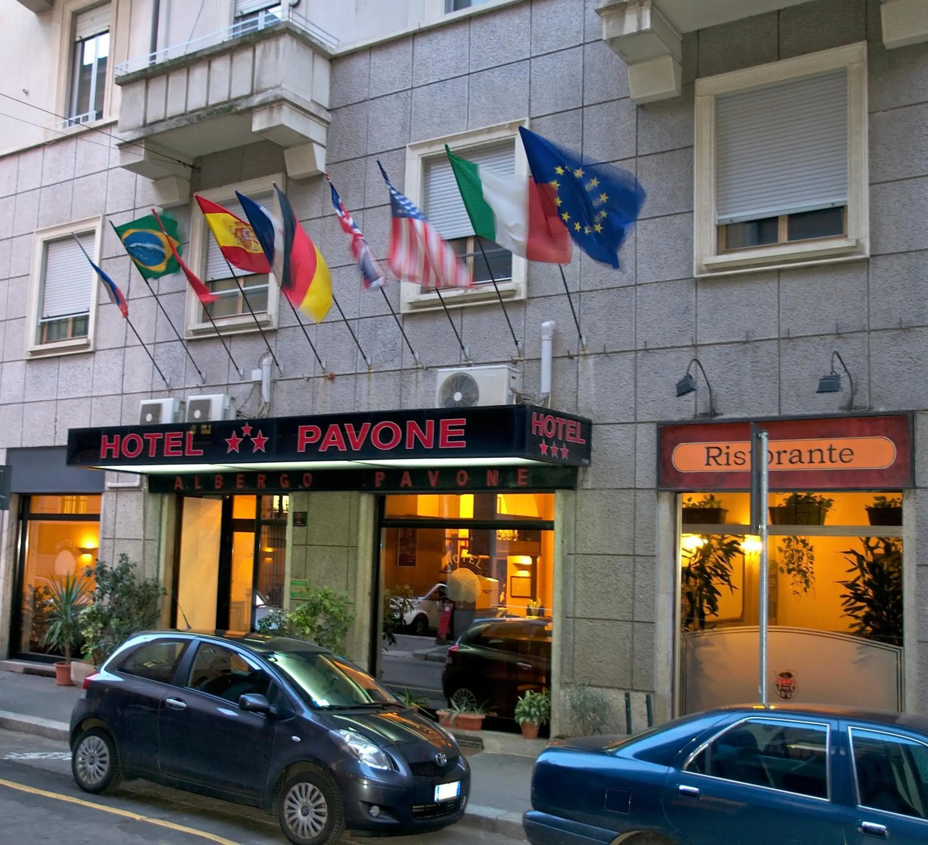Facade/entrance in Hotel Pavone Facade/entrance in Hotel Pavone