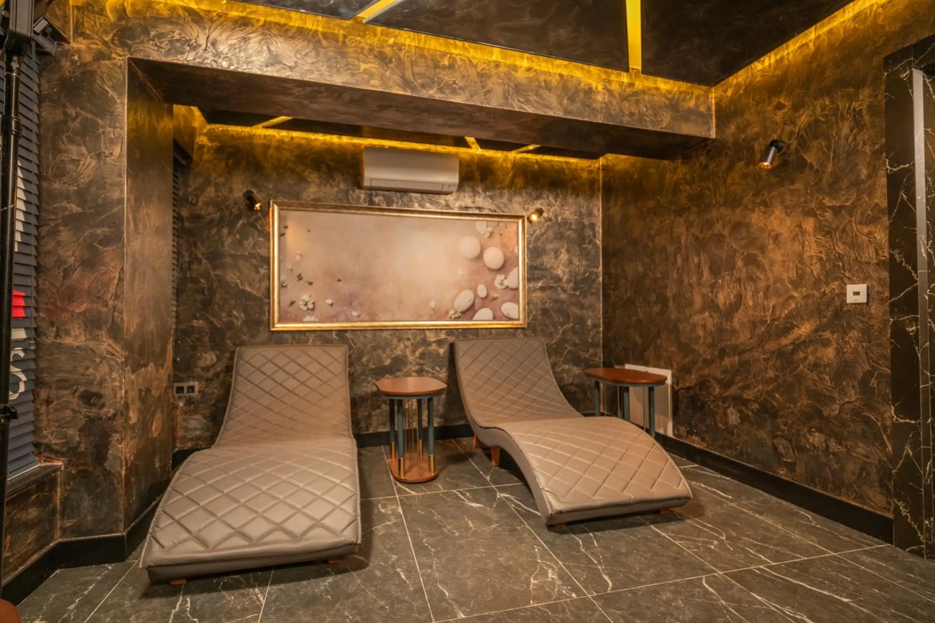 Spa and wellness centre/facilities in MQ Hotel Suites & SPA Spa and wellness centre/facilities in MQ Hotel Suites & SPA