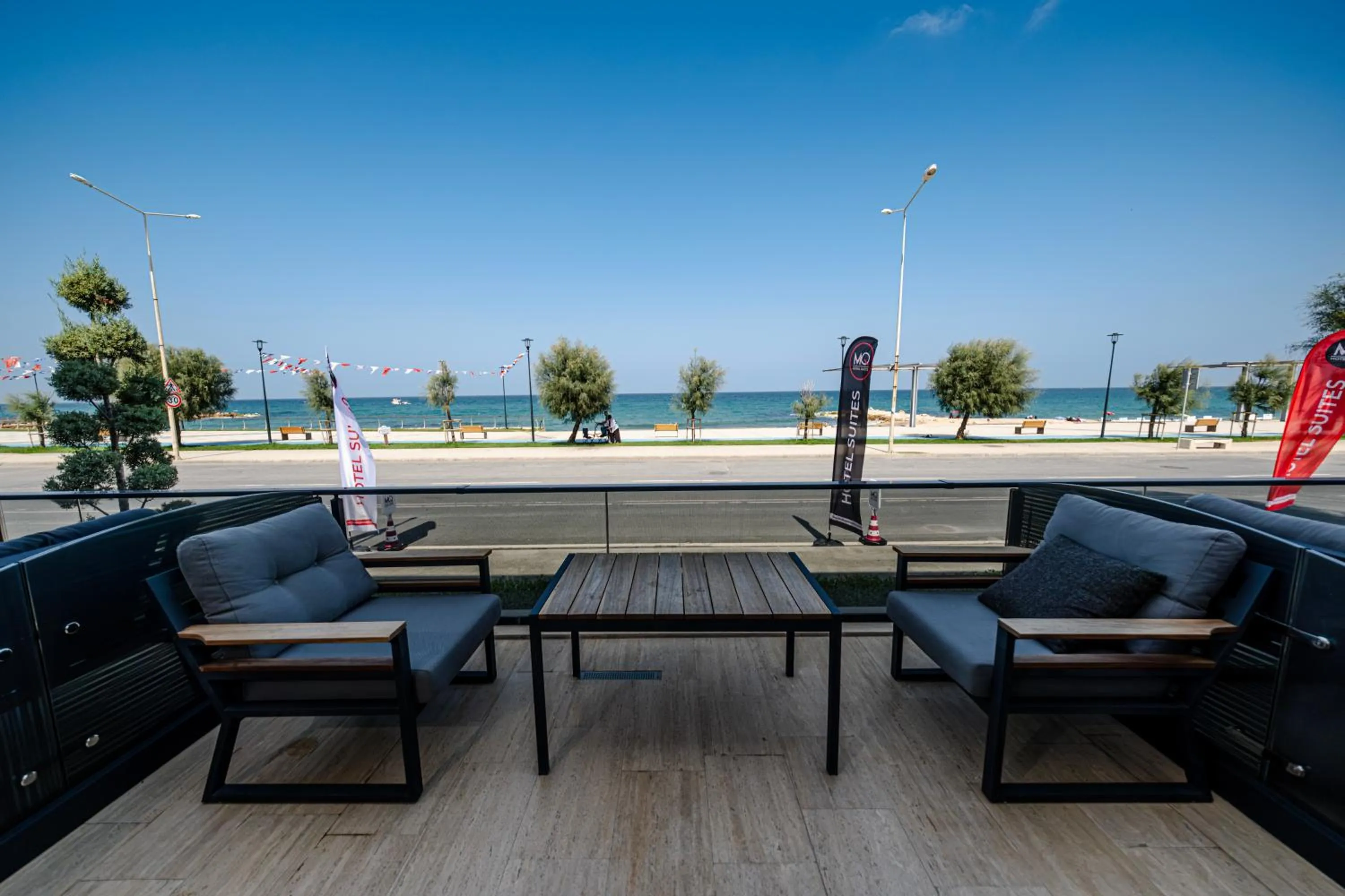 MQ Hotel Suites & SPA