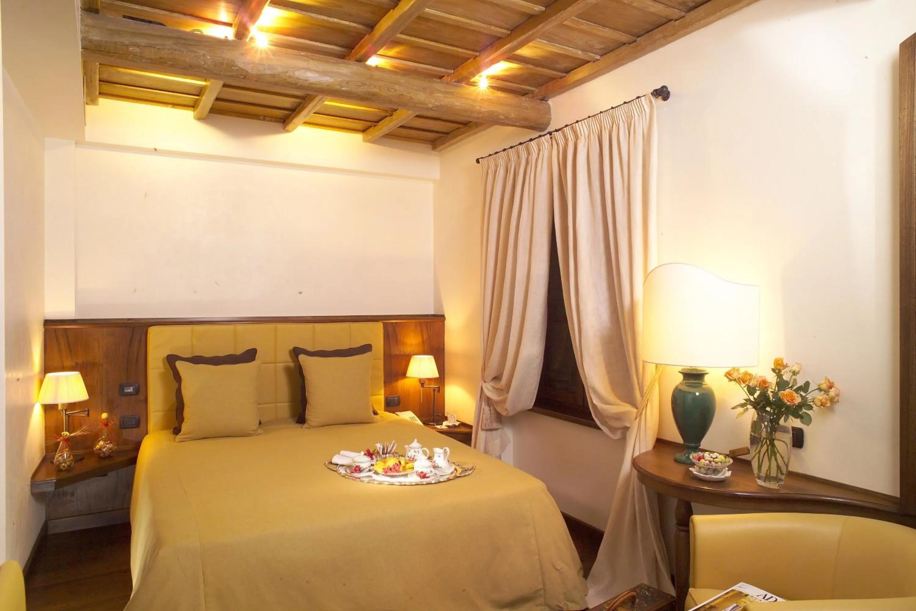 Decorative detail, Bed in Locanda dello Spuntino