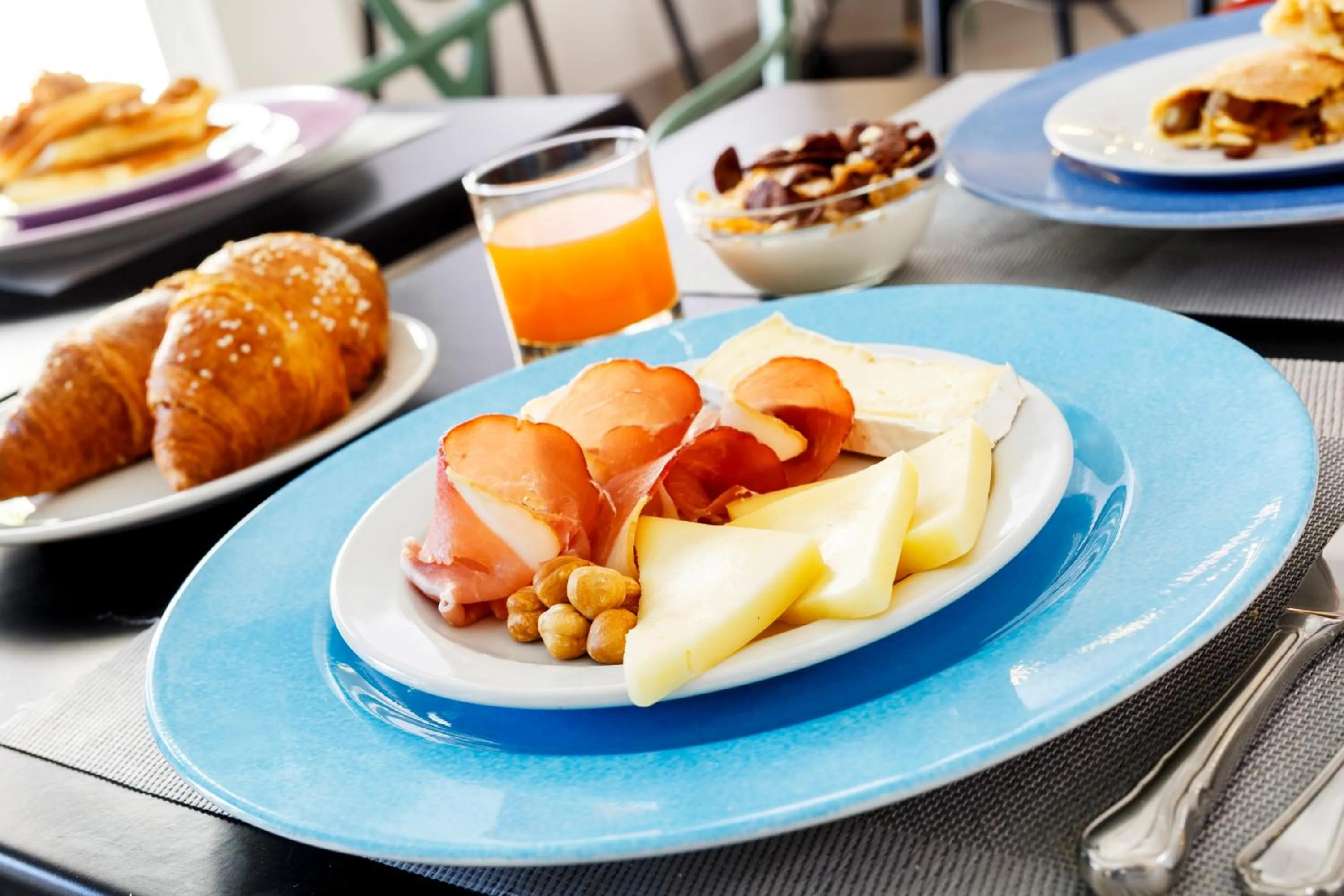 Food and drinks in Best Western Plus Royal Superga Hotel