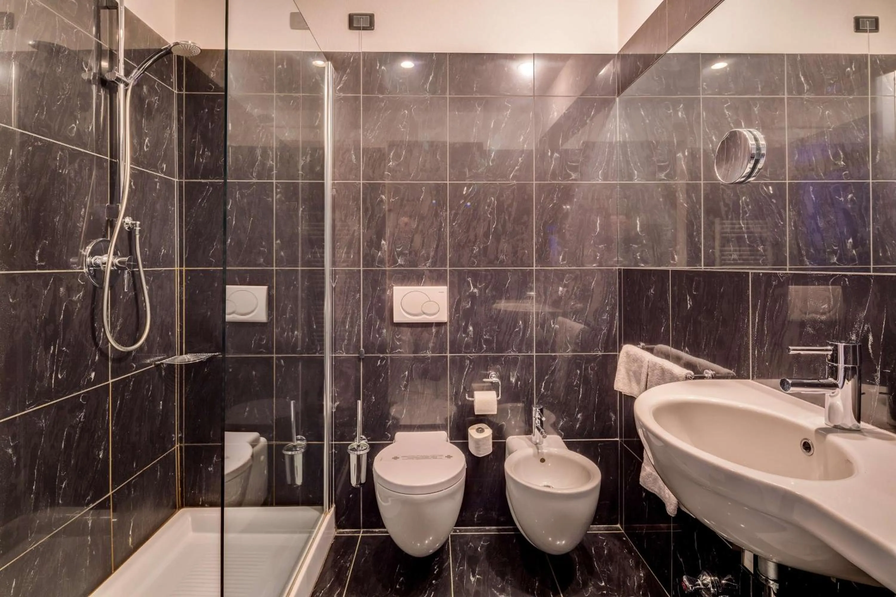 Bathroom in Best Western Plus Royal Superga Hotel