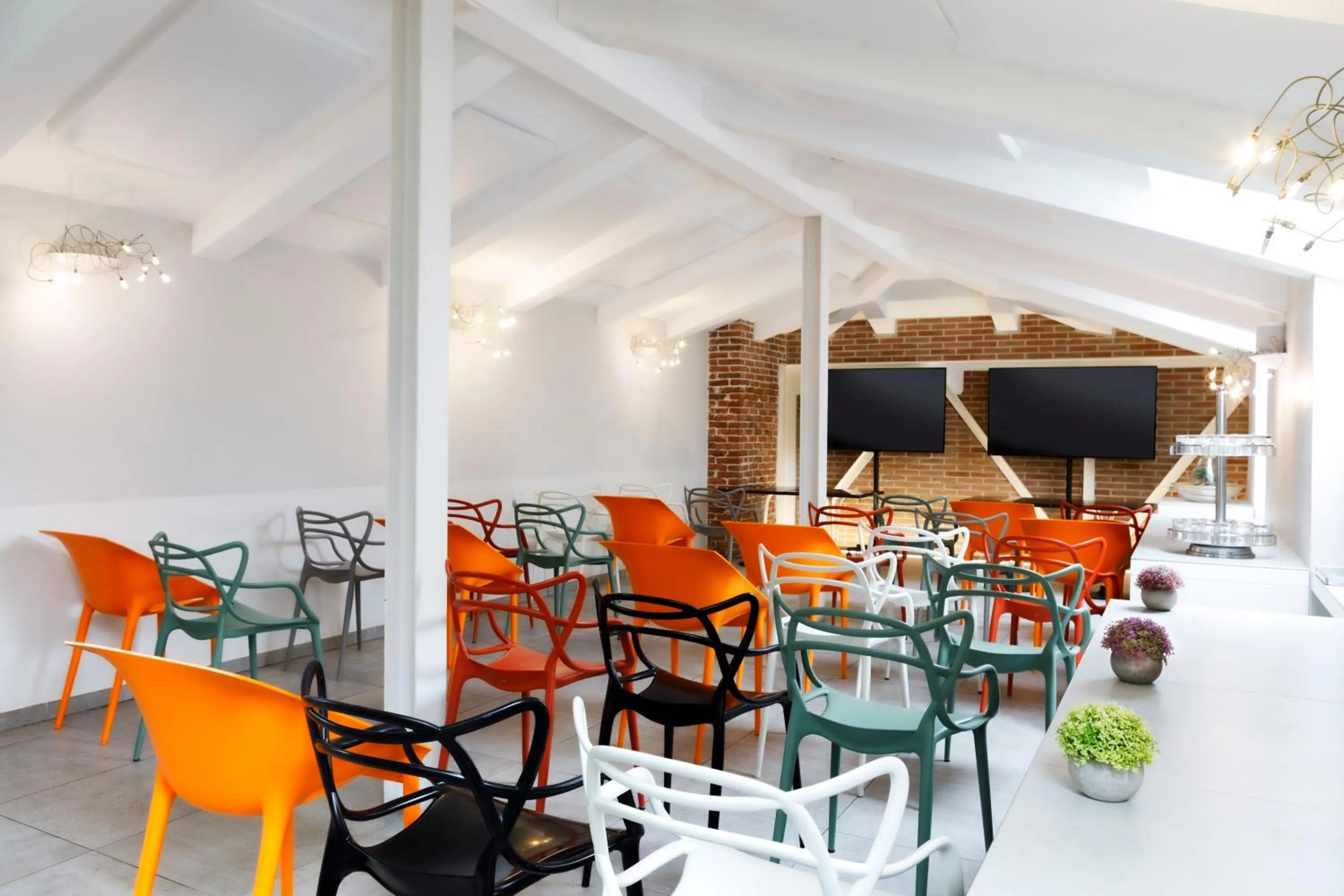 Meeting/conference room in Best Western Plus Royal Superga Hotel