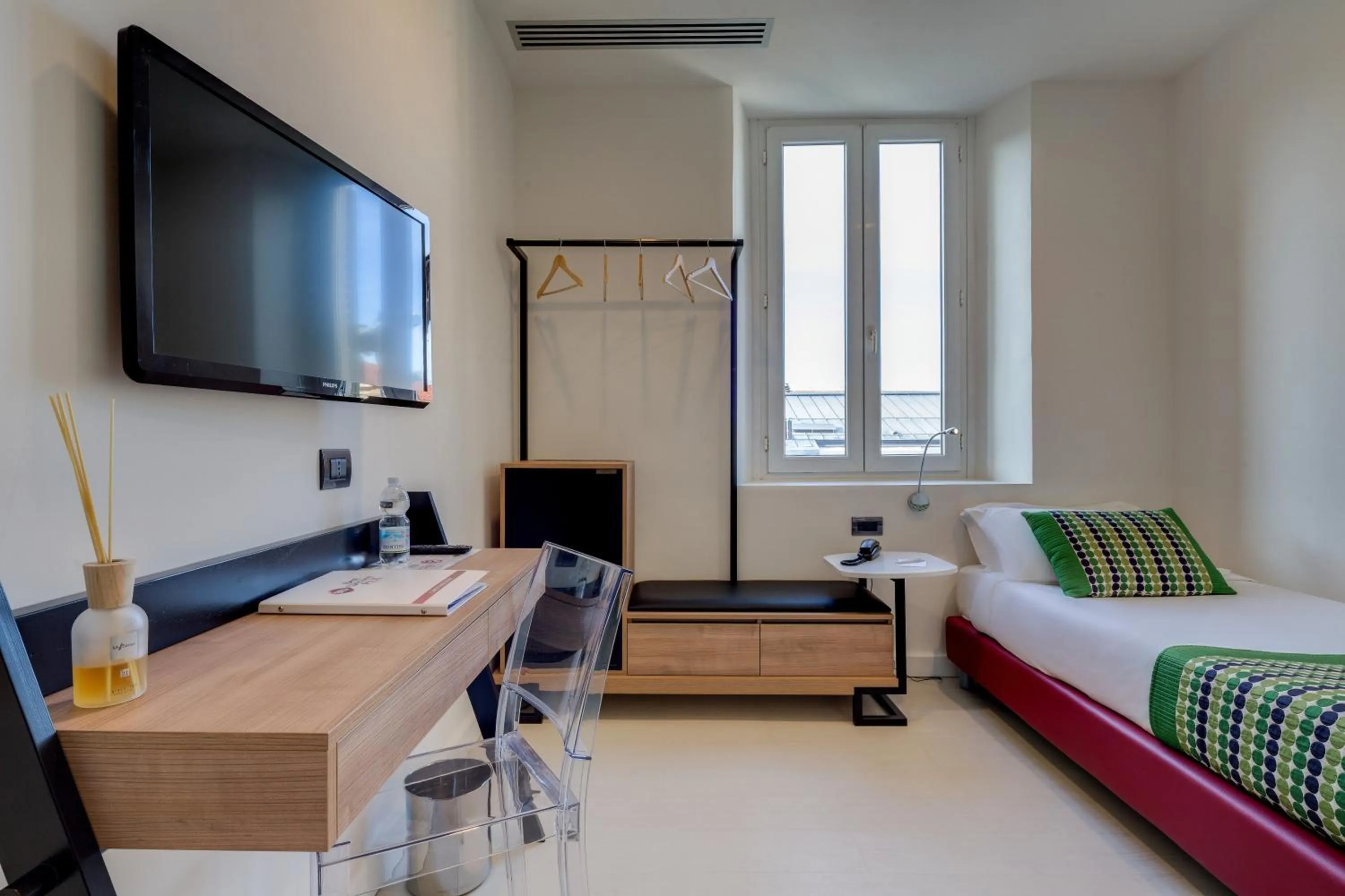 Photo of the whole room, Bed in Best Western Plus Royal Superga Hotel